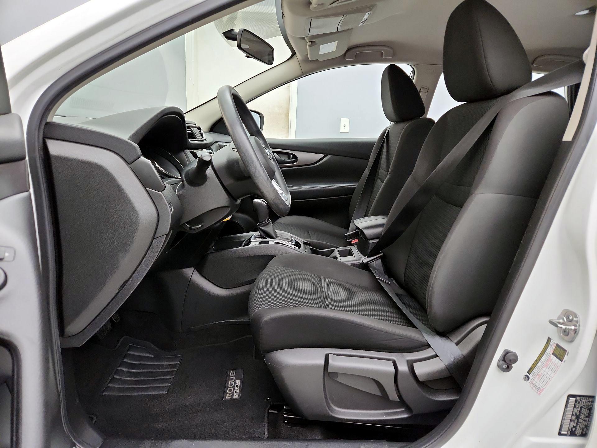 Thumbnail: 2019 Nissan Rogue Sport - 11