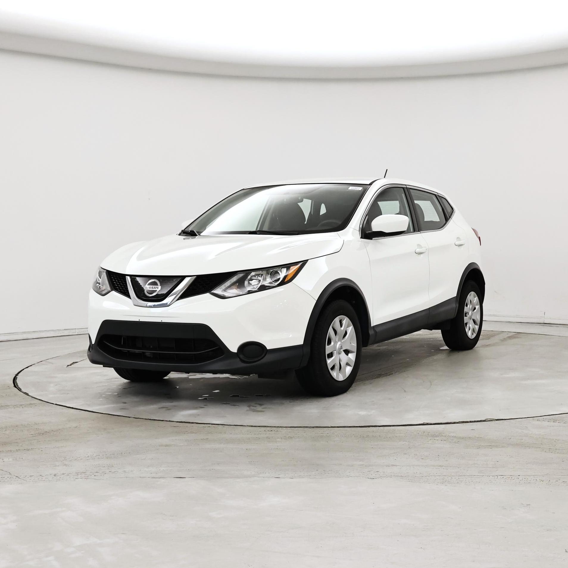 Thumbnail: 2019 Nissan Rogue Sport - 4