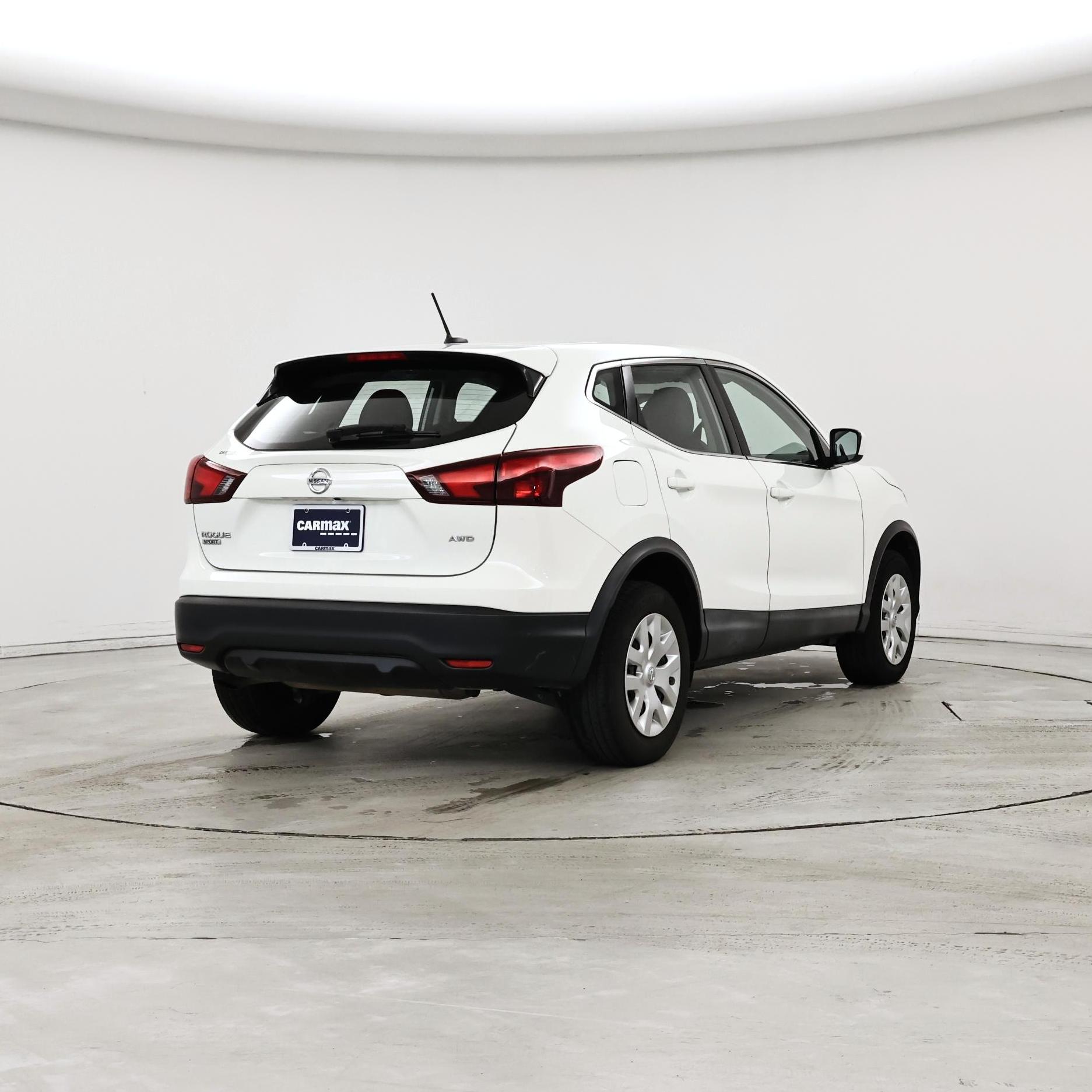 Thumbnail: 2019 Nissan Rogue Sport - 8