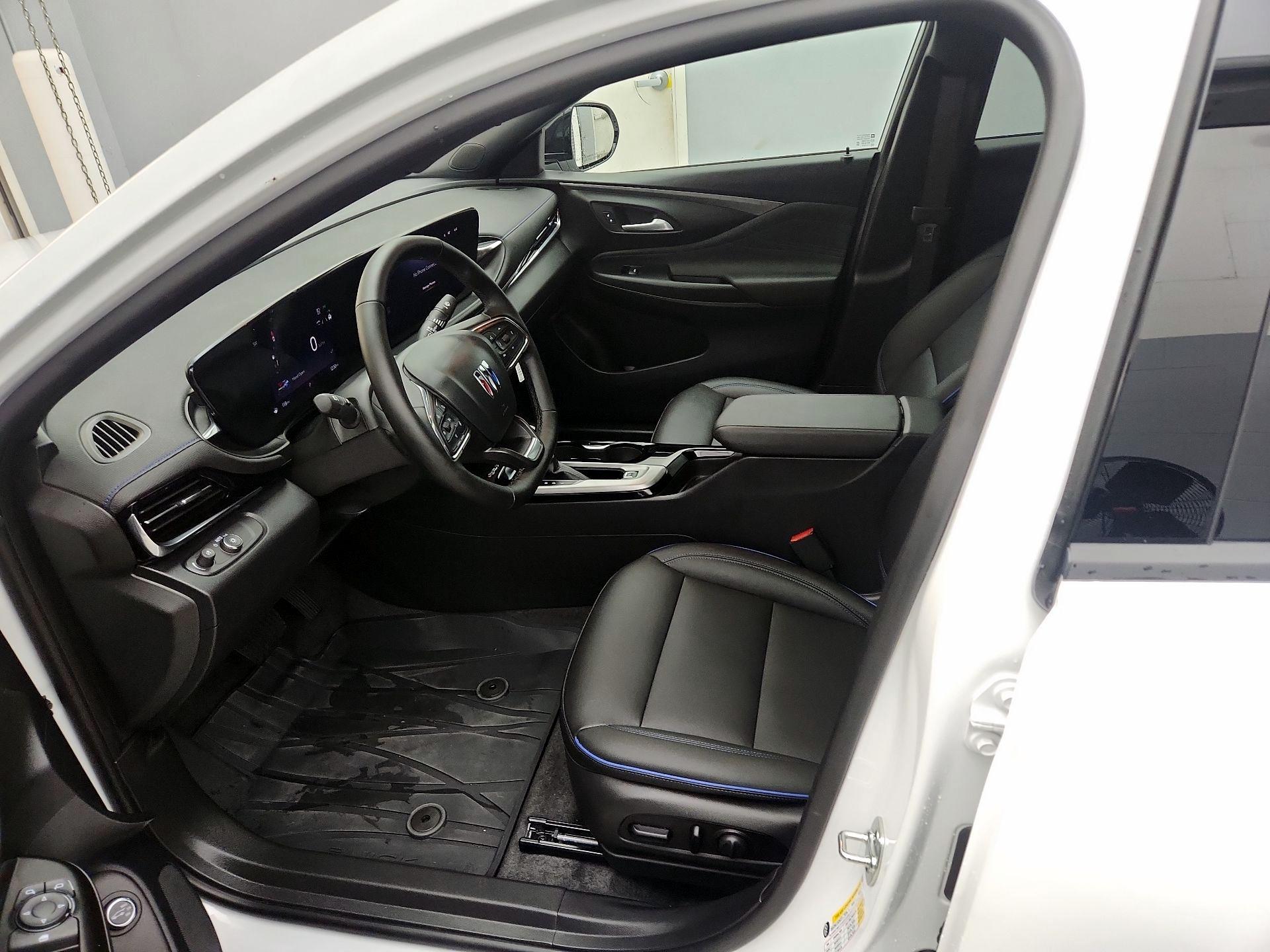 Thumbnail: 2026 Buick Envista - 11