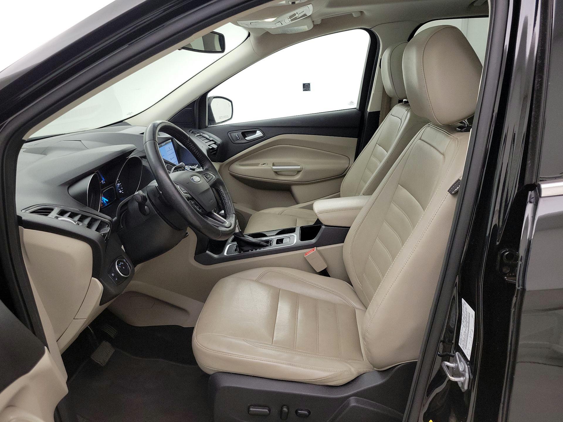 Thumbnail: 2017 Ford Escape - 11