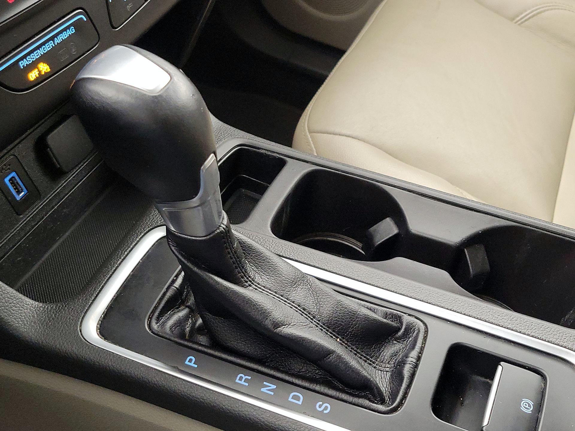 Thumbnail: 2017 Ford Escape - 17