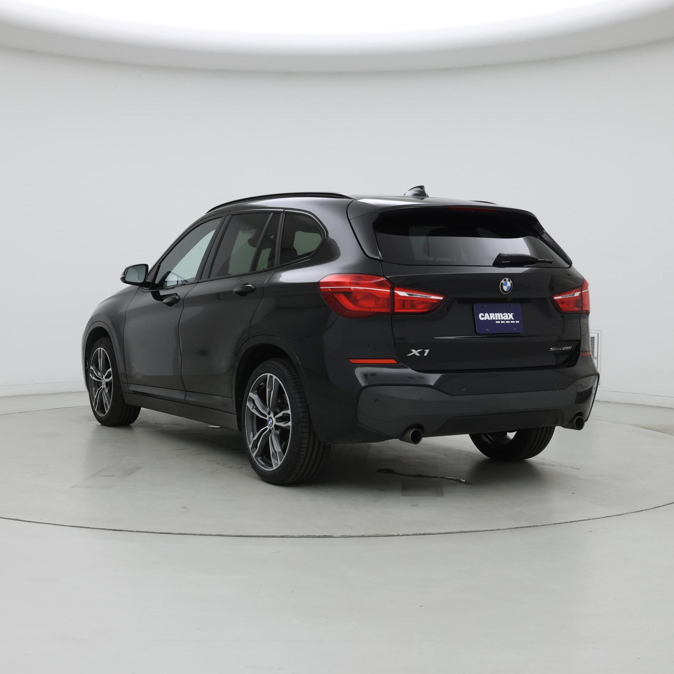 Thumbnail: 2018 BMW X1 - 2