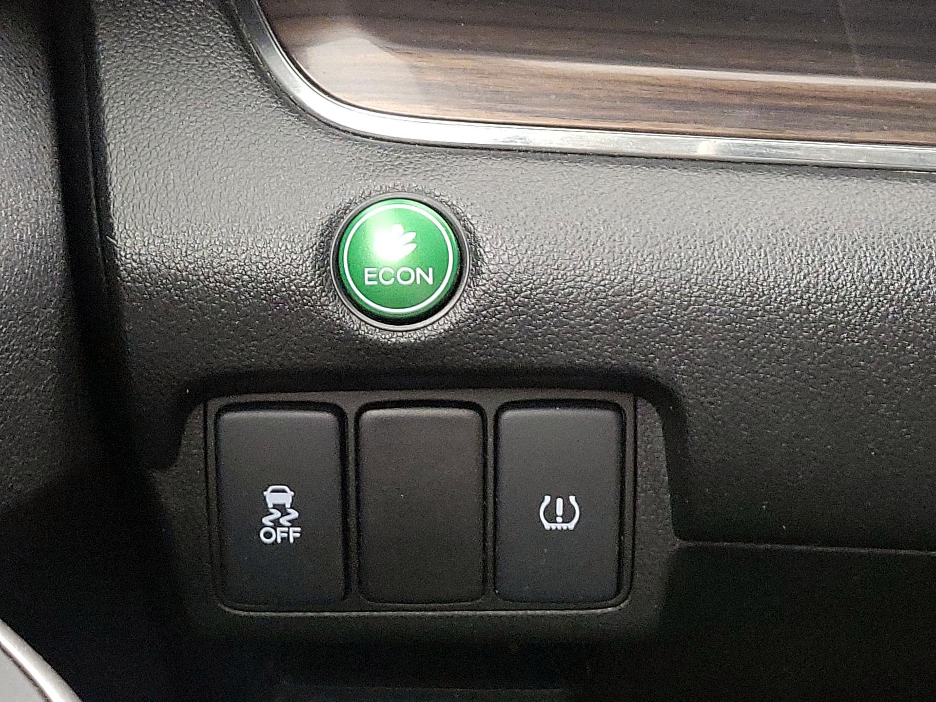 Thumbnail: 2015 Honda CR-V - 13