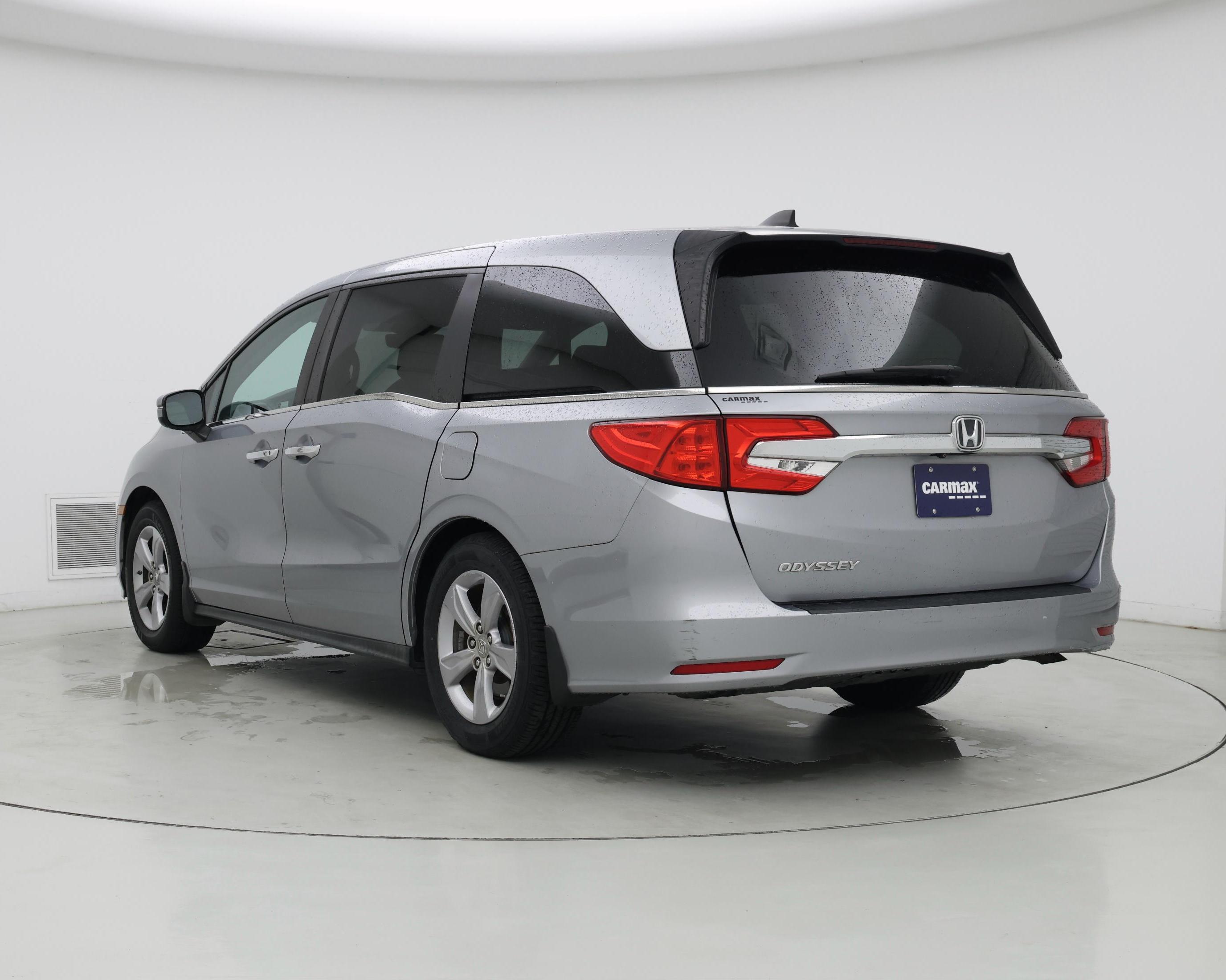 Thumbnail: 2018 Honda Odyssey - 2