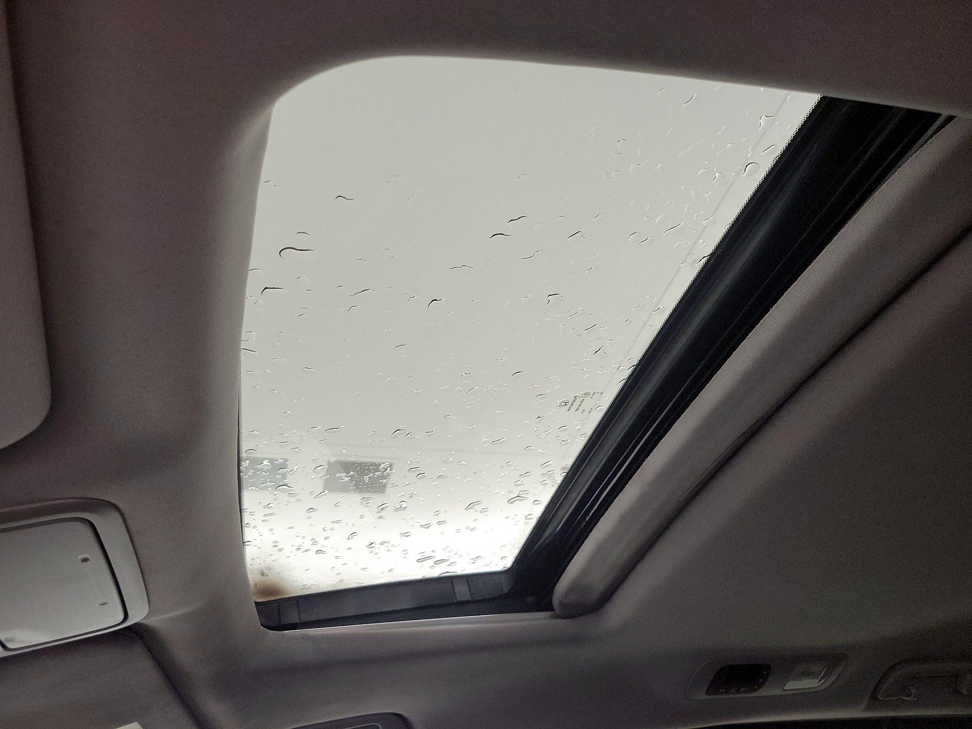 Thumbnail: 2018 Honda Odyssey - 19