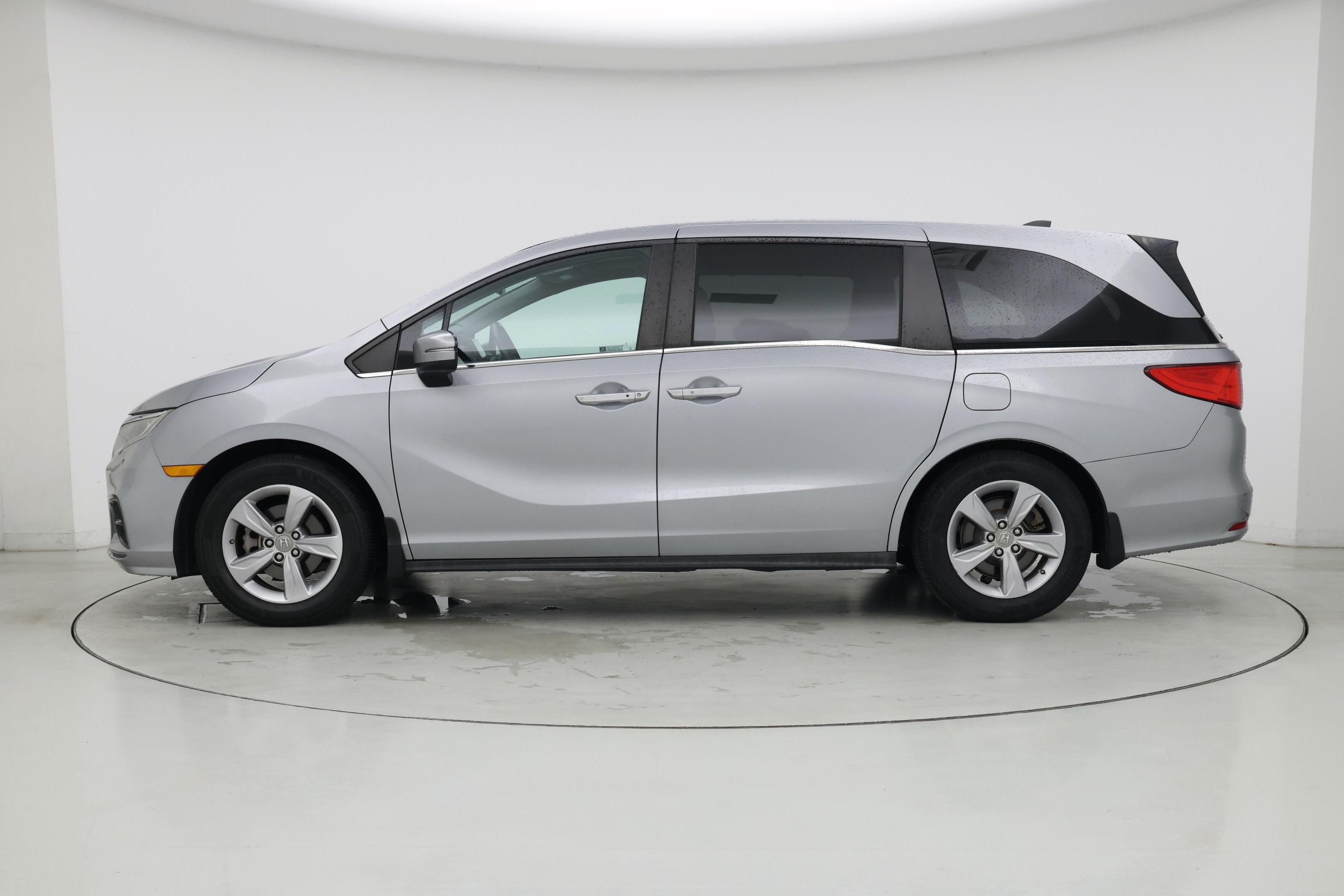 Thumbnail: 2018 Honda Odyssey - 3