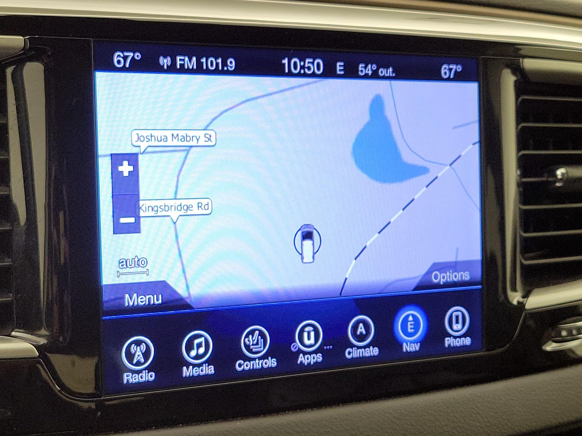 Thumbnail: 2017 Chrysler Pacifica - 14