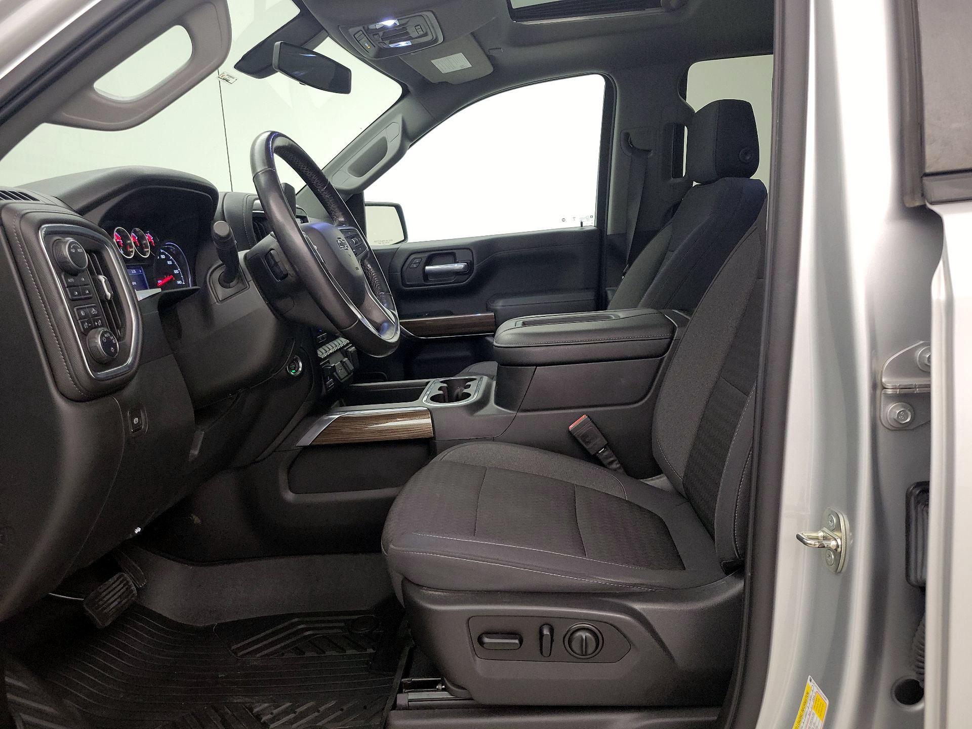 Thumbnail: 2020 Chevrolet Silverado 1500 - 11