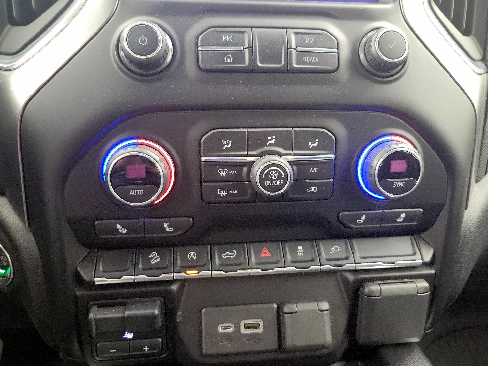 Thumbnail: 2020 Chevrolet Silverado 1500 - 16