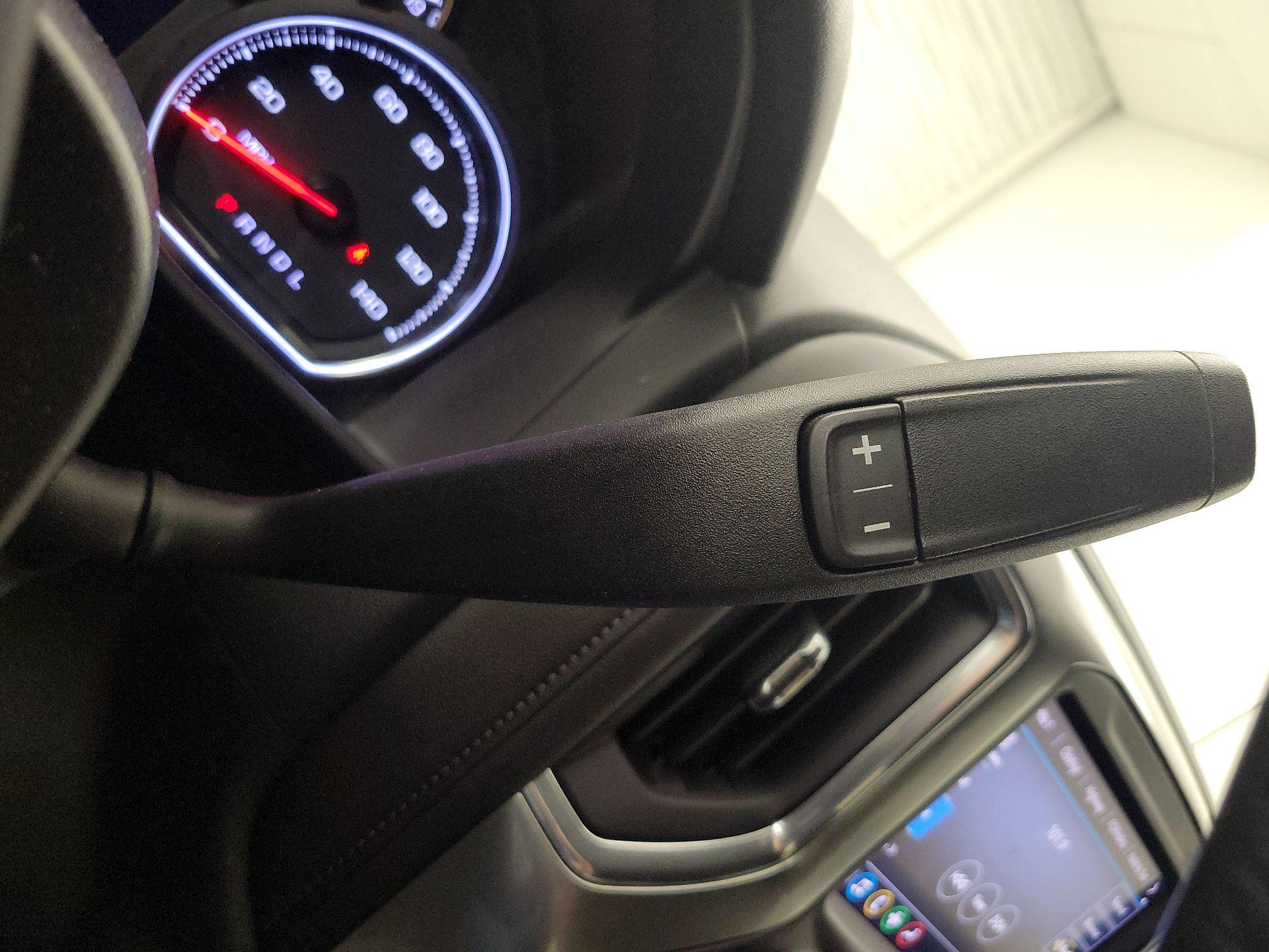 Thumbnail: 2020 Chevrolet Silverado 1500 - 17