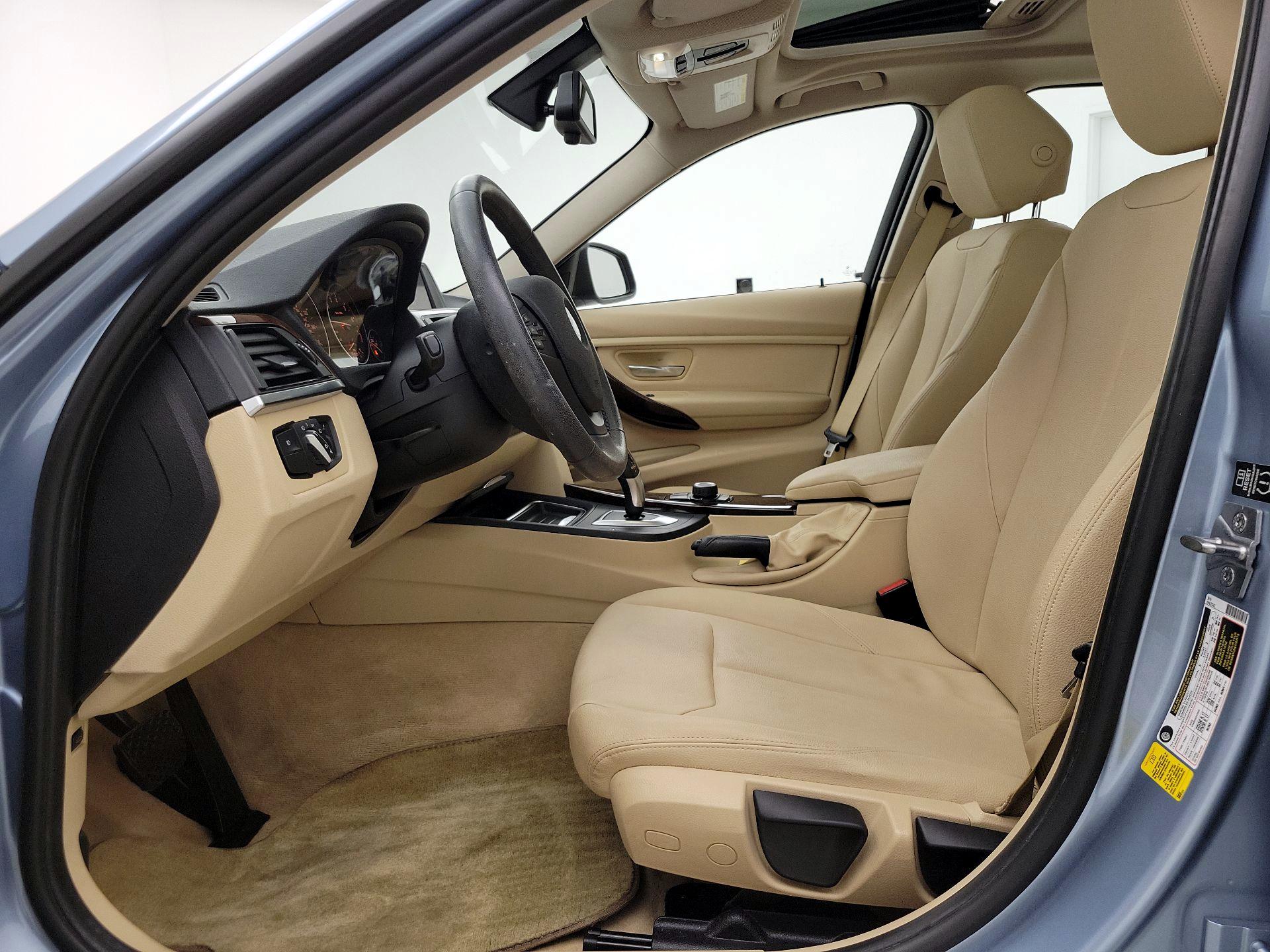 Thumbnail: 2014 BMW 3 Series - 11