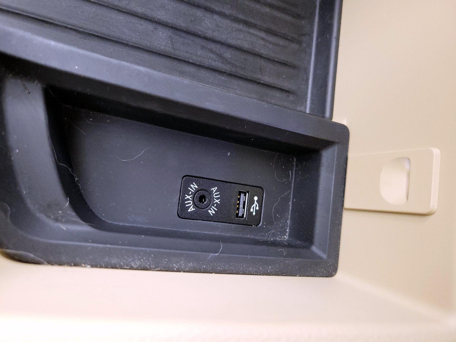 Thumbnail: 2014 BMW 3 Series - 17