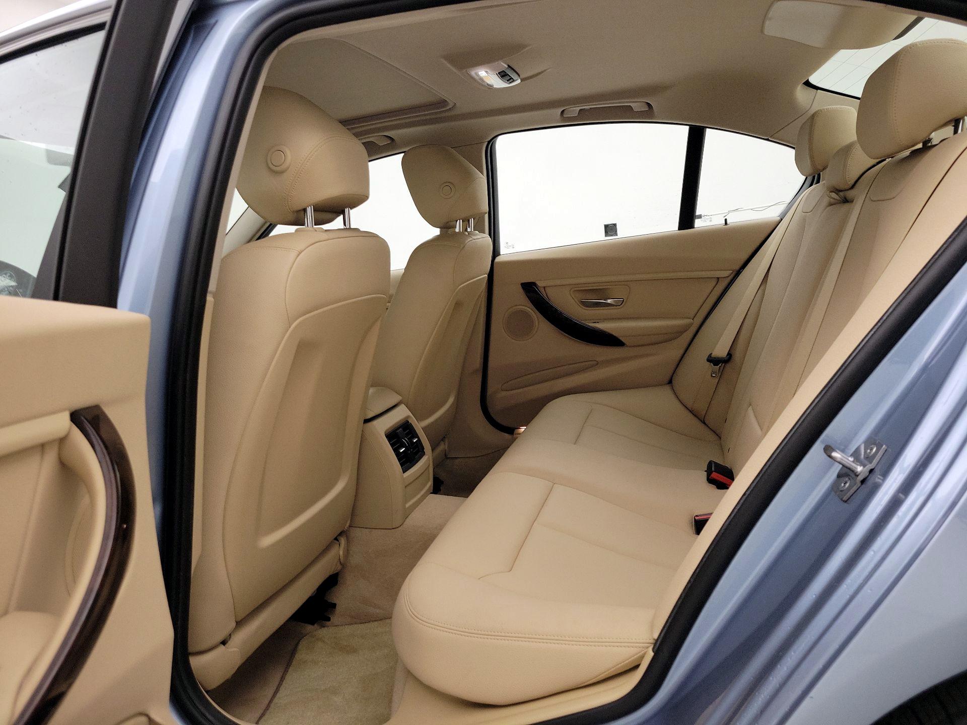 Thumbnail: 2014 BMW 3 Series - 19