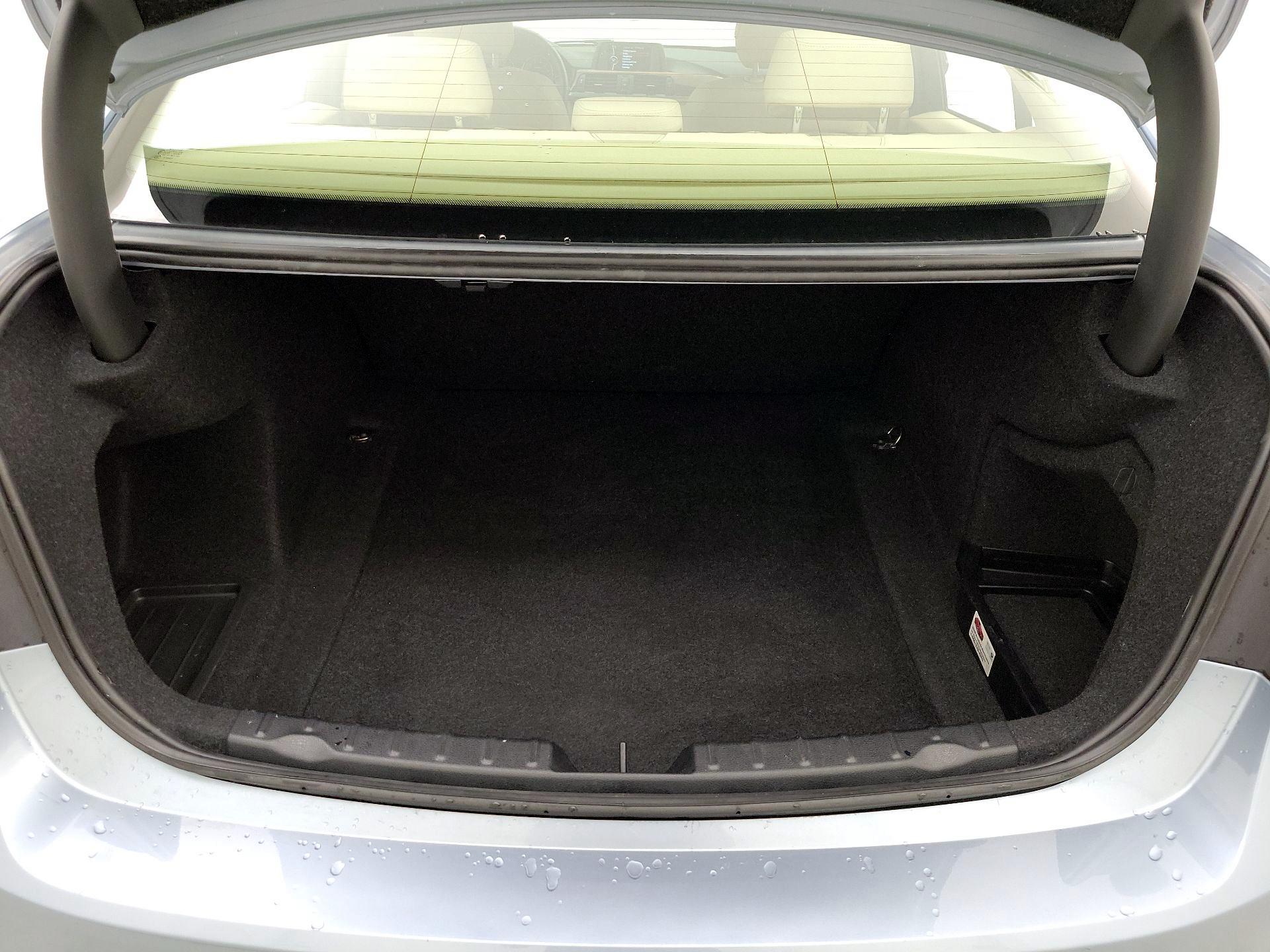 Thumbnail: 2014 BMW 3 Series - 20