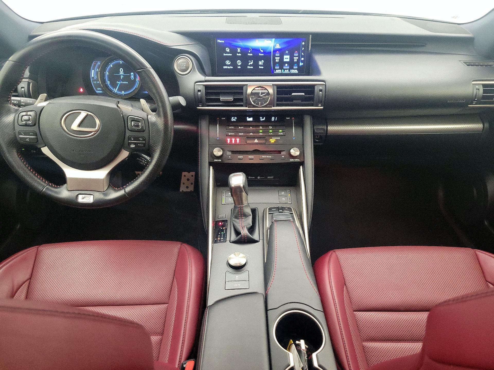 Thumbnail: 2018 Lexus IS - 9