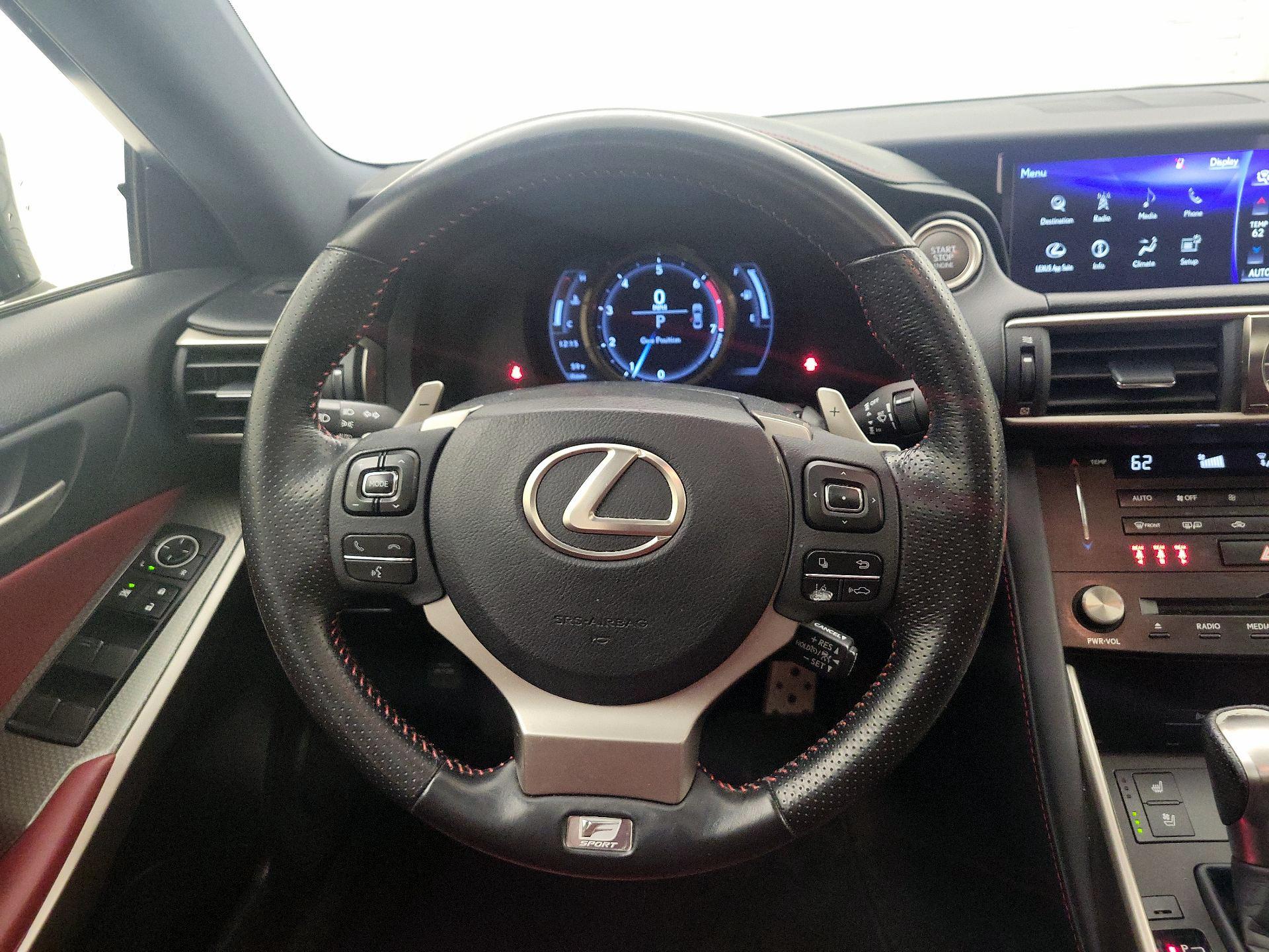 Thumbnail: 2018 Lexus IS - 10