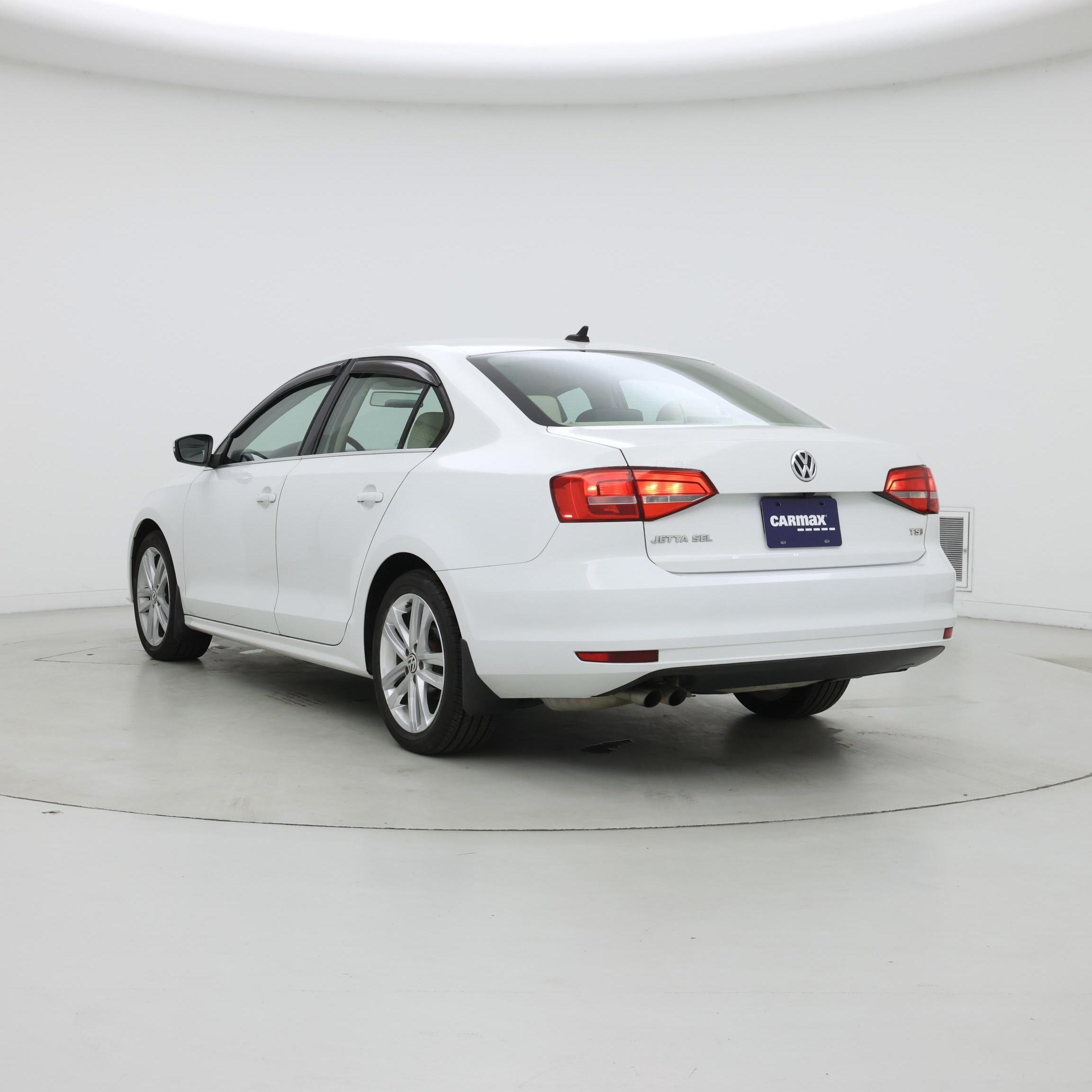 Thumbnail: 2015 Volkswagen Jetta - 2