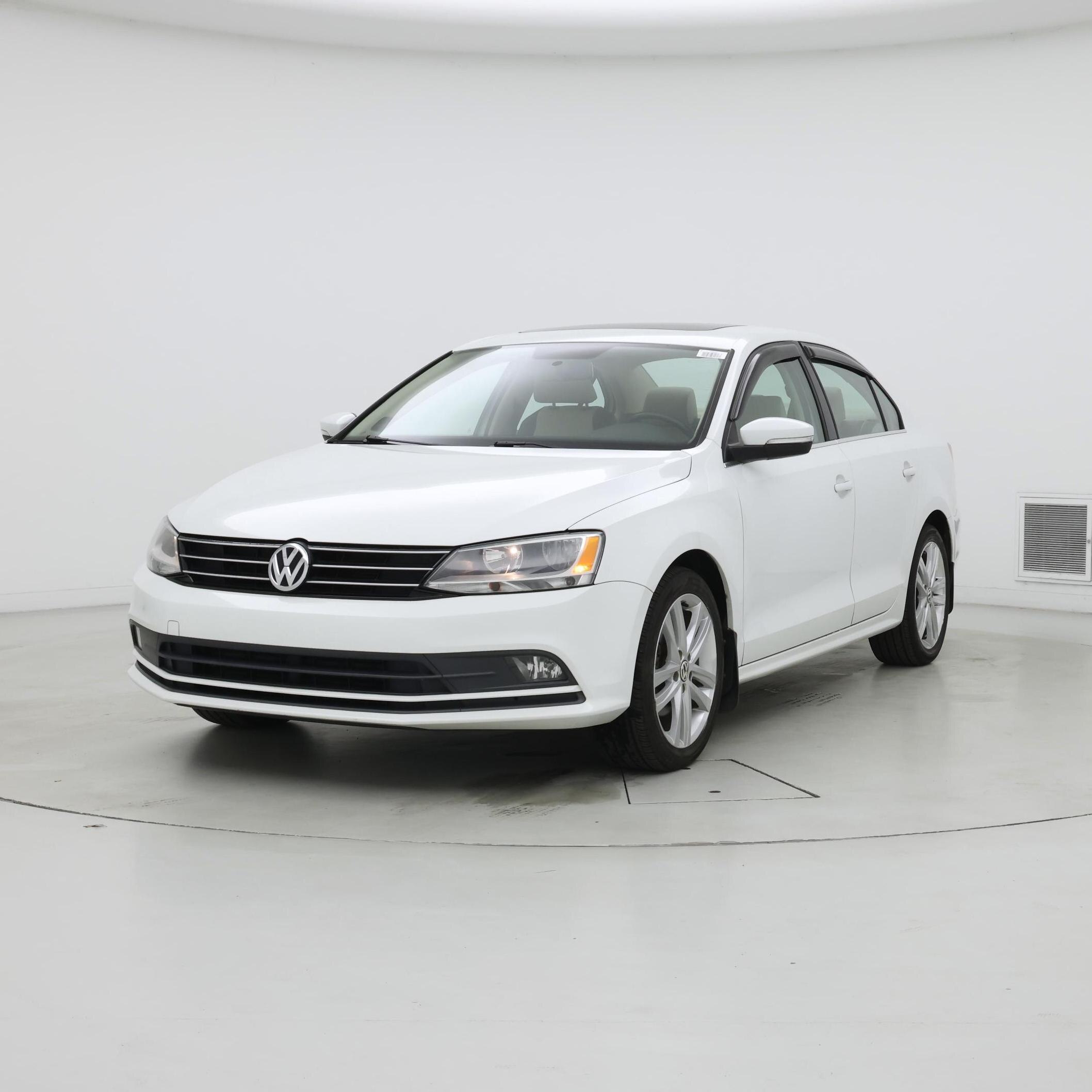 Thumbnail: 2015 Volkswagen Jetta - 4