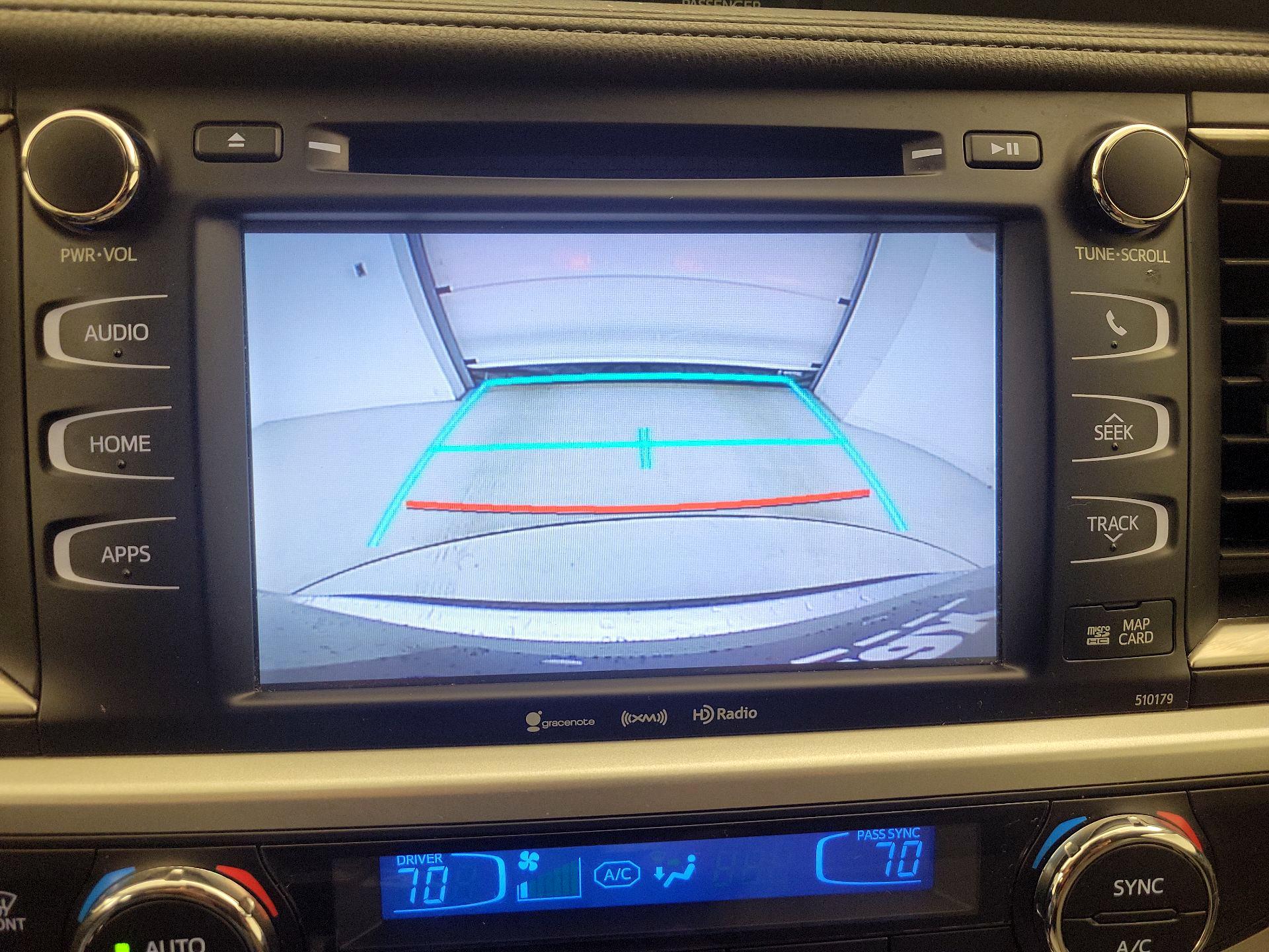 Thumbnail: 2017 Toyota Highlander - 14