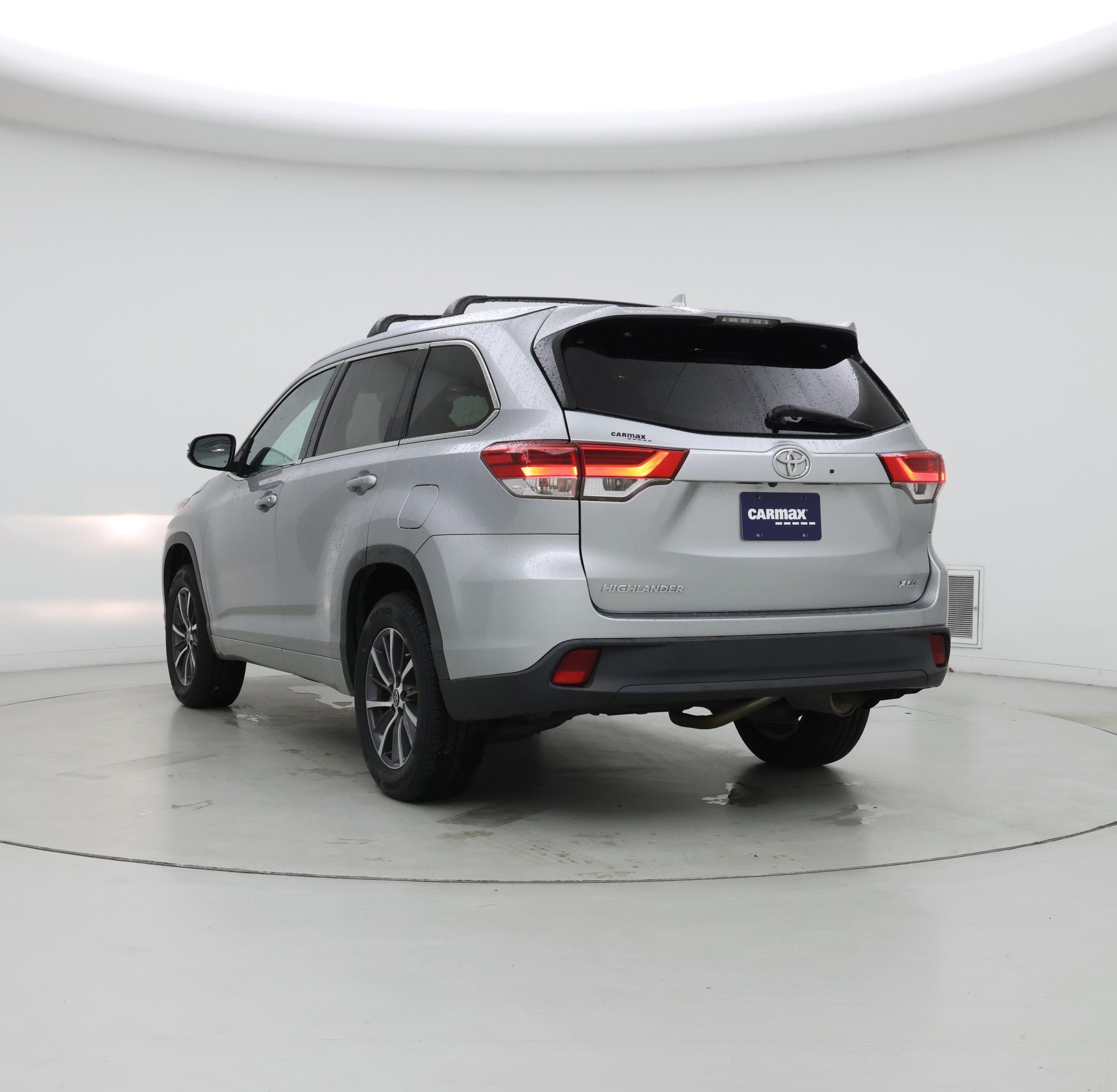 Thumbnail: 2017 Toyota Highlander - 2