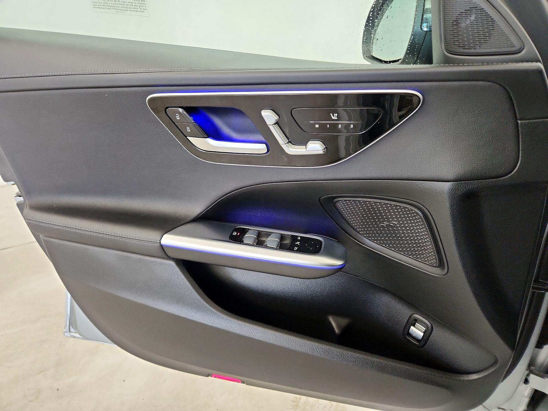 Thumbnail: 2023 Mercedes-Benz C-Class - 12