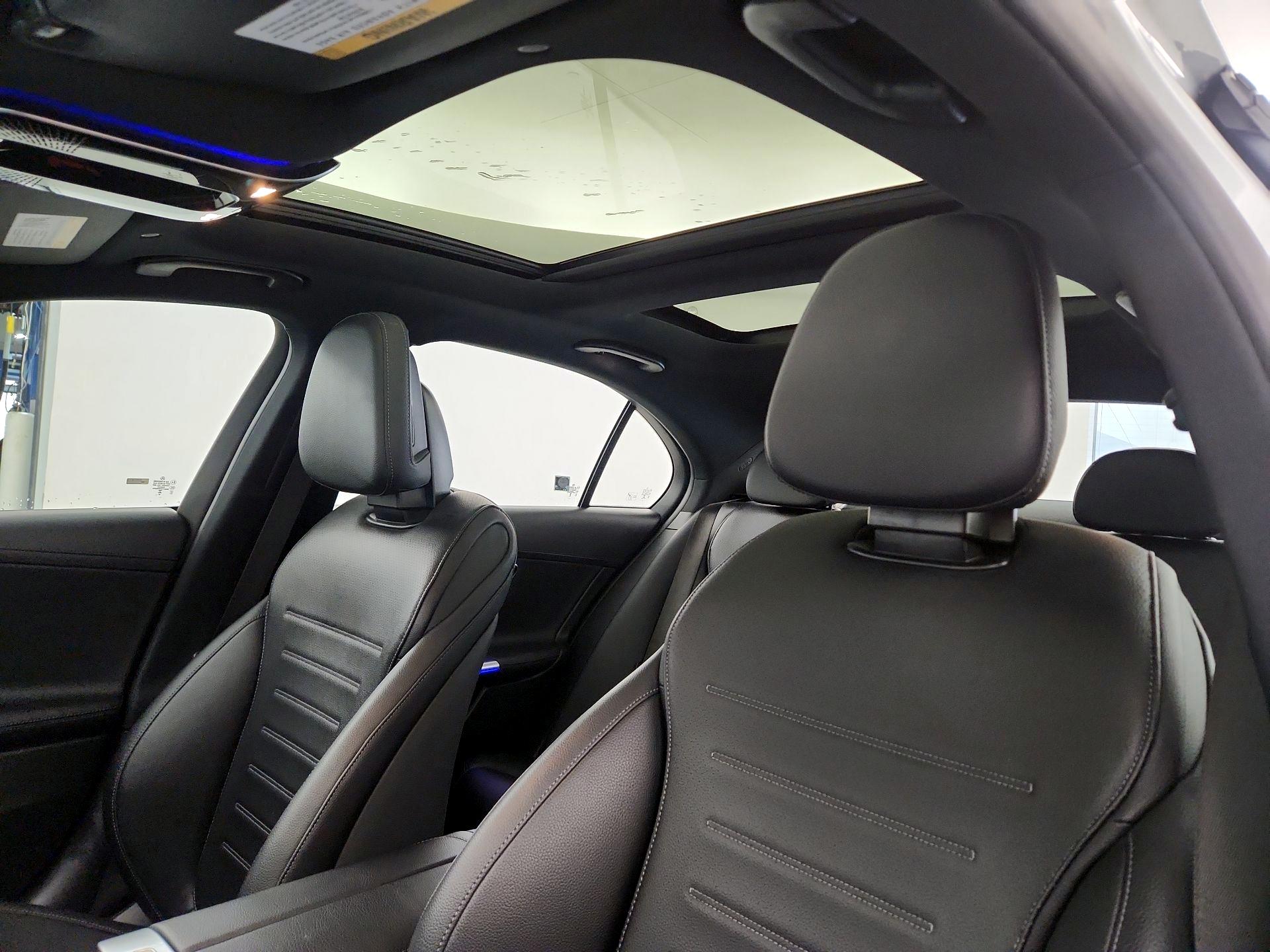 Thumbnail: 2023 Mercedes-Benz C-Class - 20