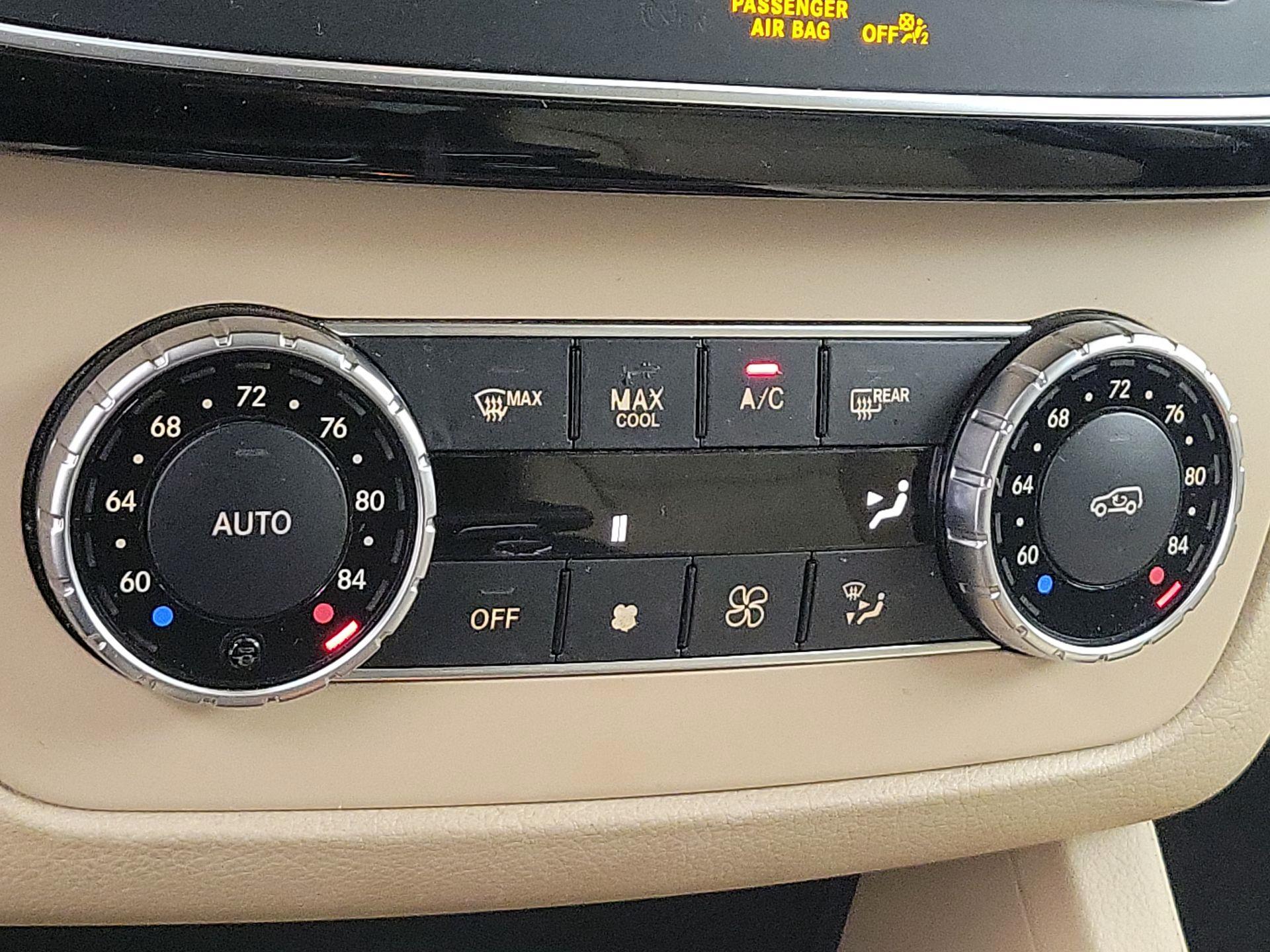 Thumbnail: 2017 Mercedes-Benz GLE - 17