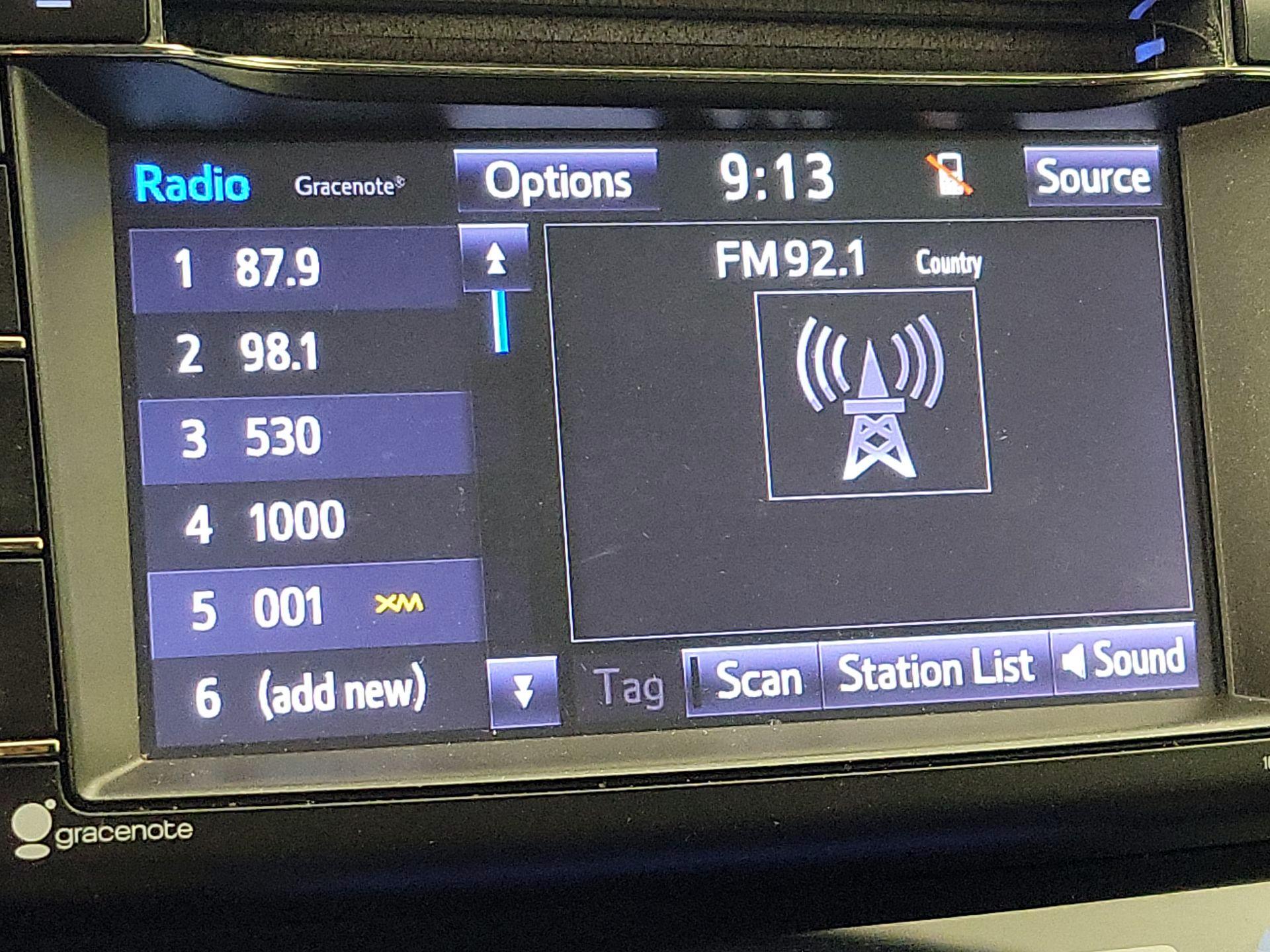 Thumbnail: 2016 Toyota RAV4 - 15