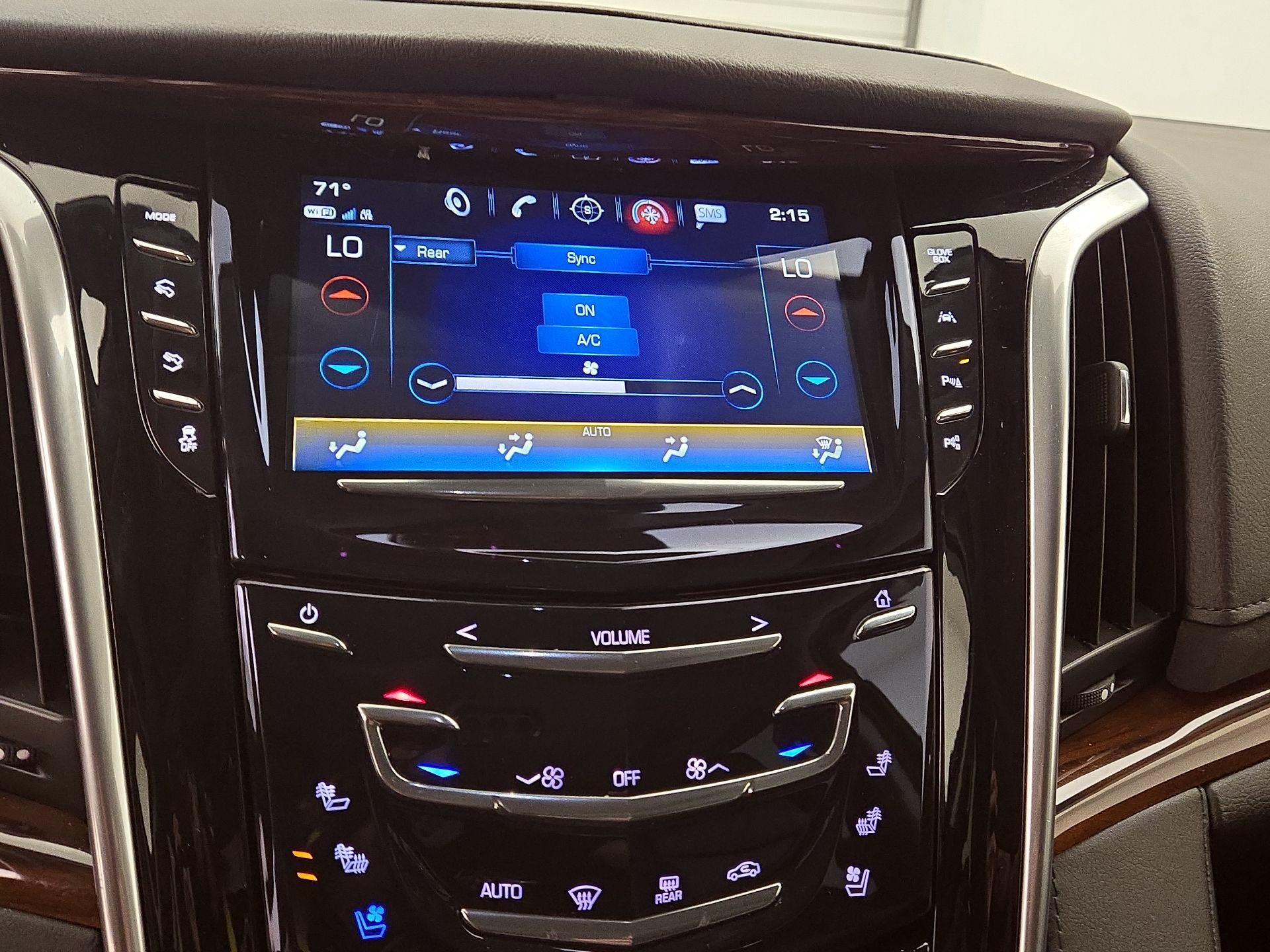 Thumbnail: 2020 Cadillac Escalade - 17
