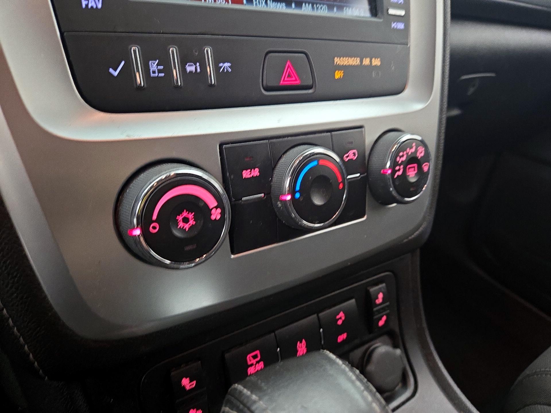 Thumbnail: 2016 GMC Acadia - 16