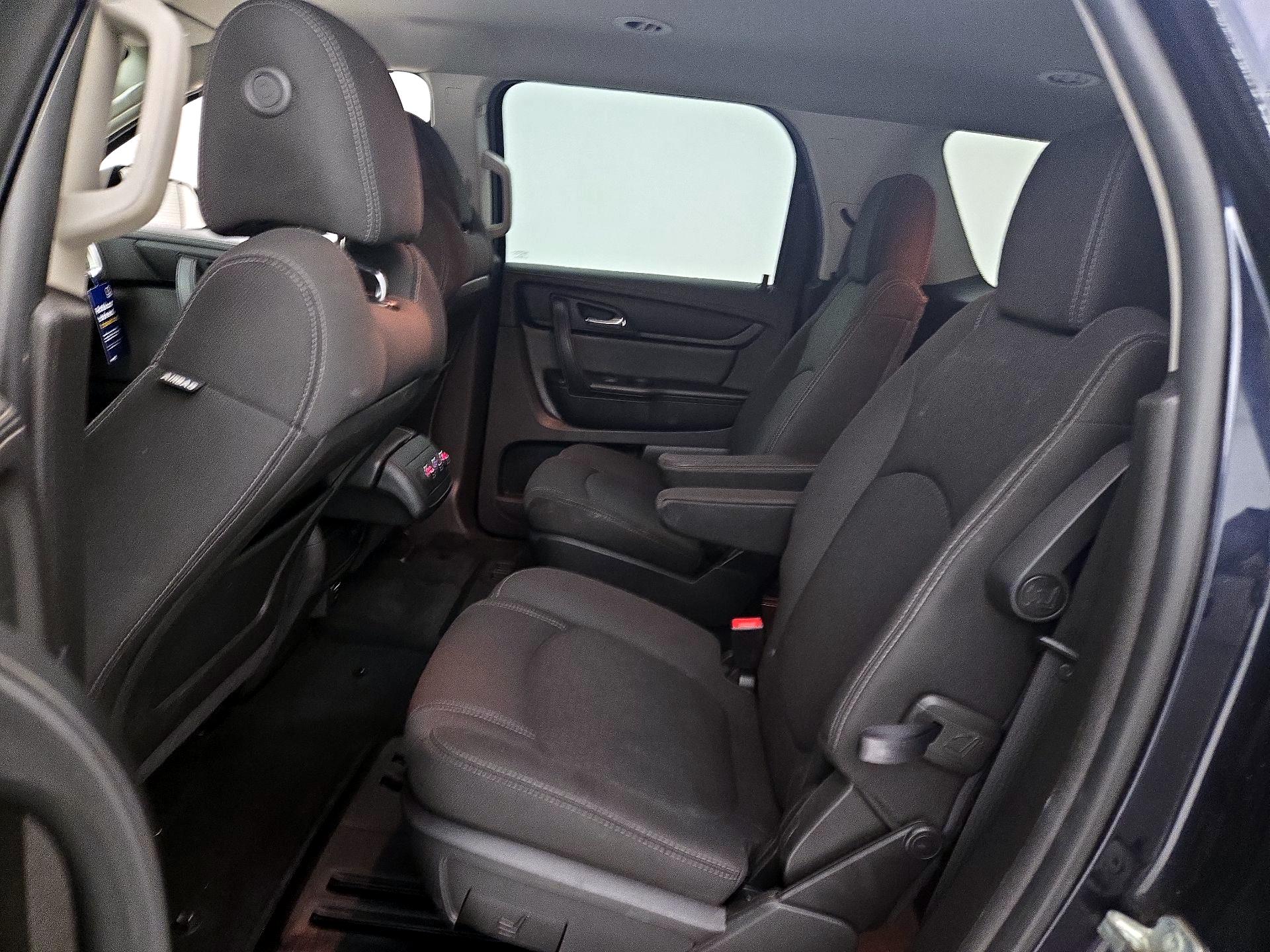 Thumbnail: 2016 GMC Acadia - 19
