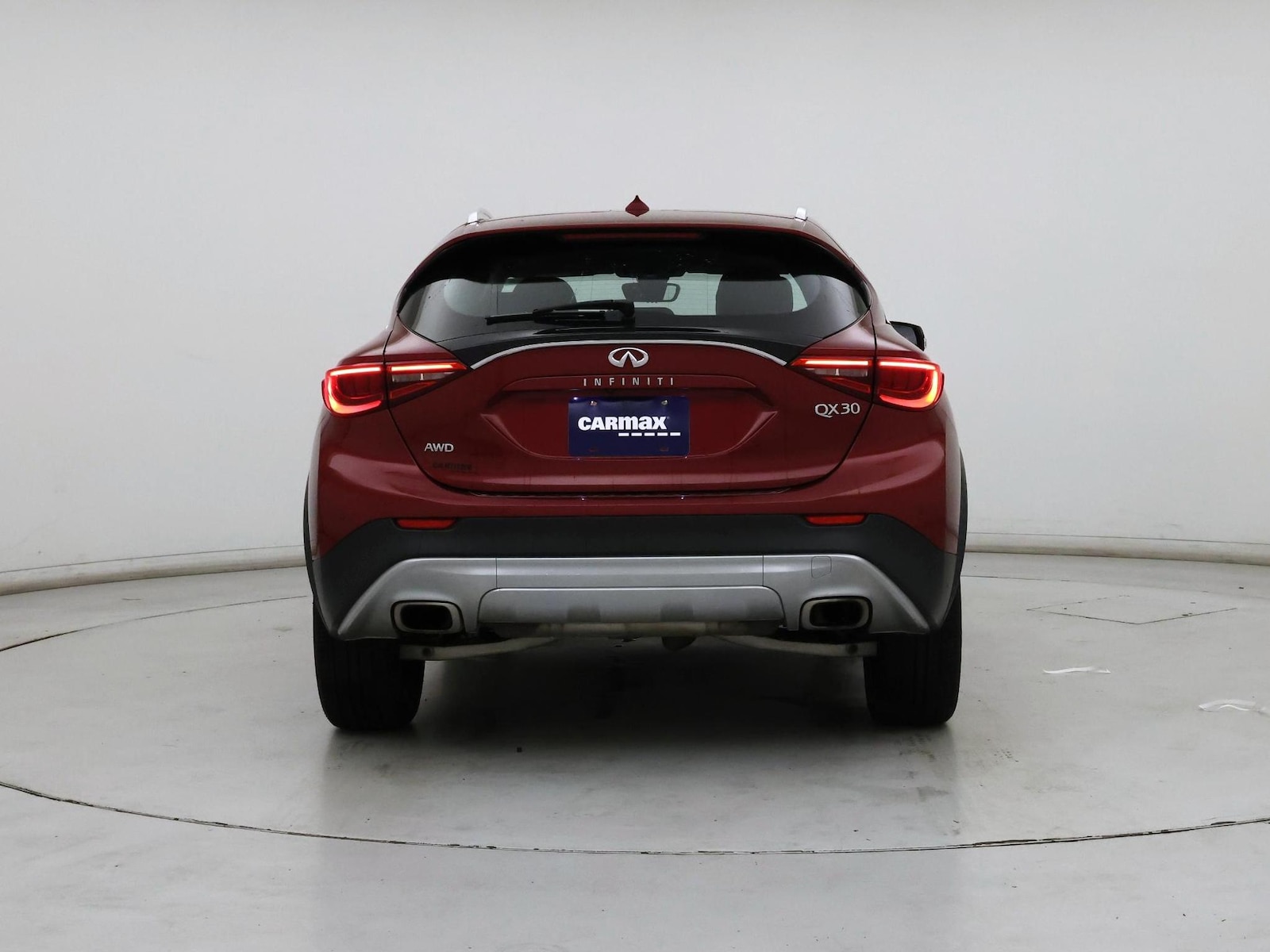 Image 3 of 2017 Infiniti QX30 Premium