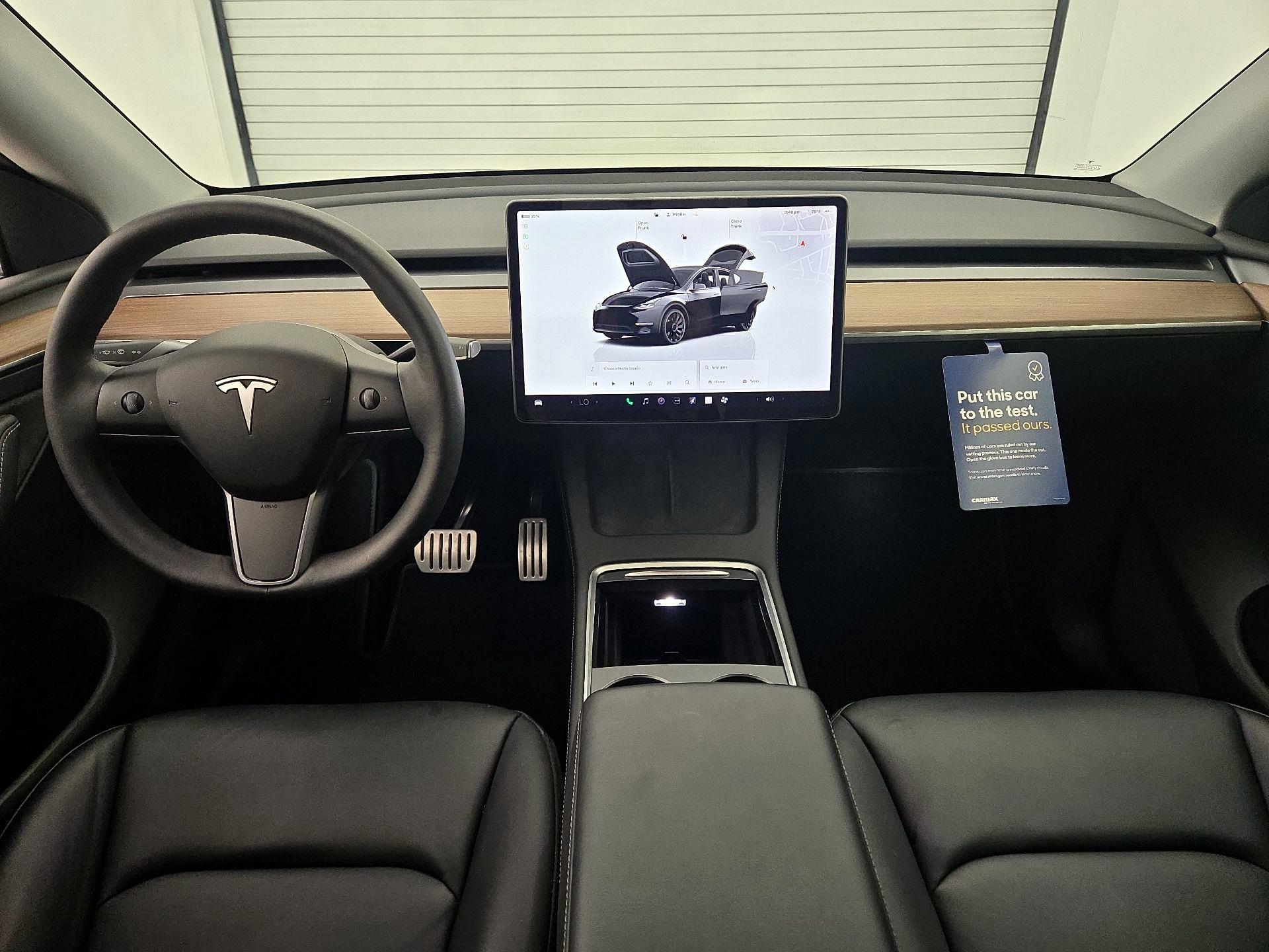 Thumbnail: 2022 Tesla Model Y - 9