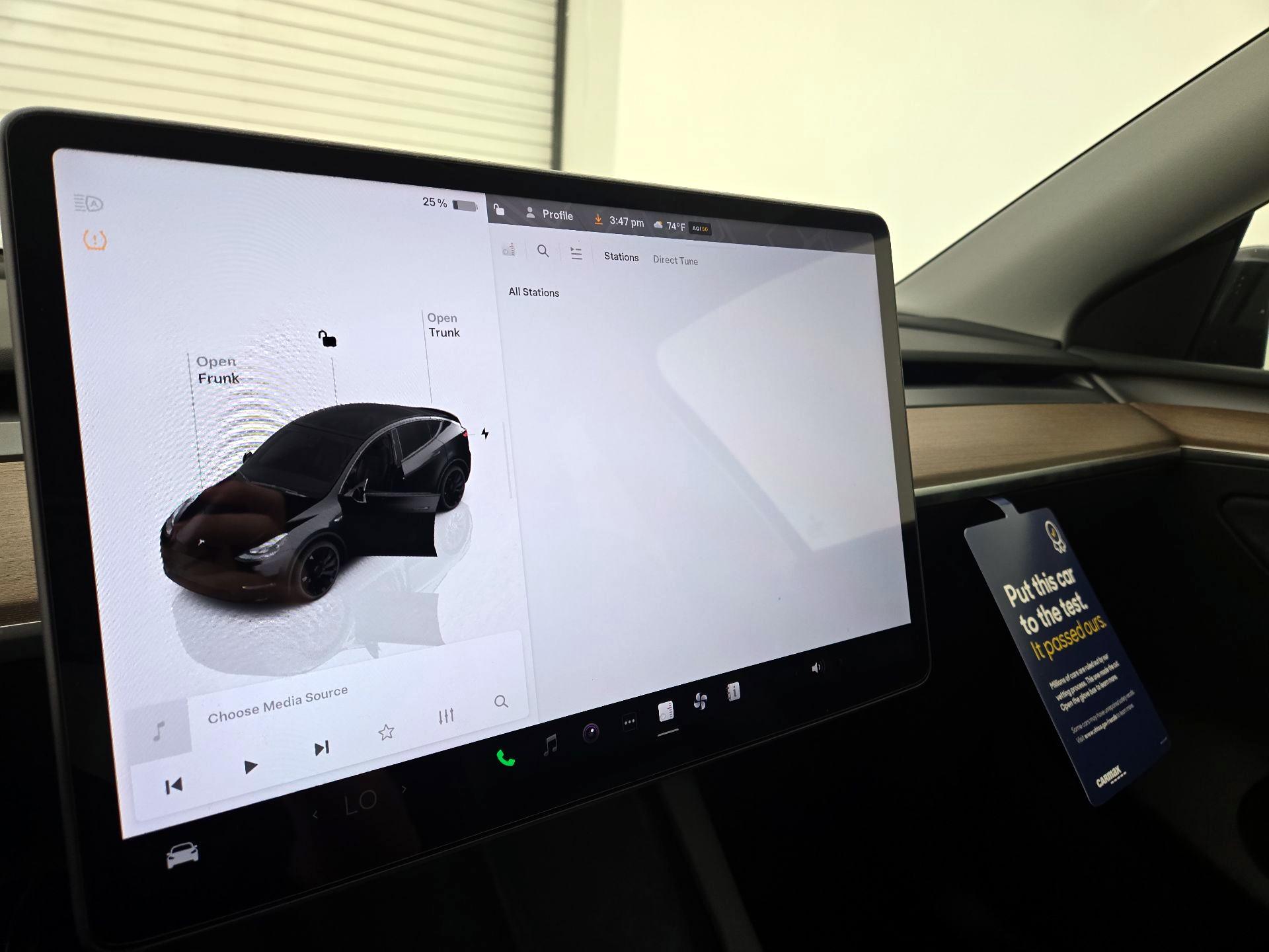 Thumbnail: 2022 Tesla Model Y - 15