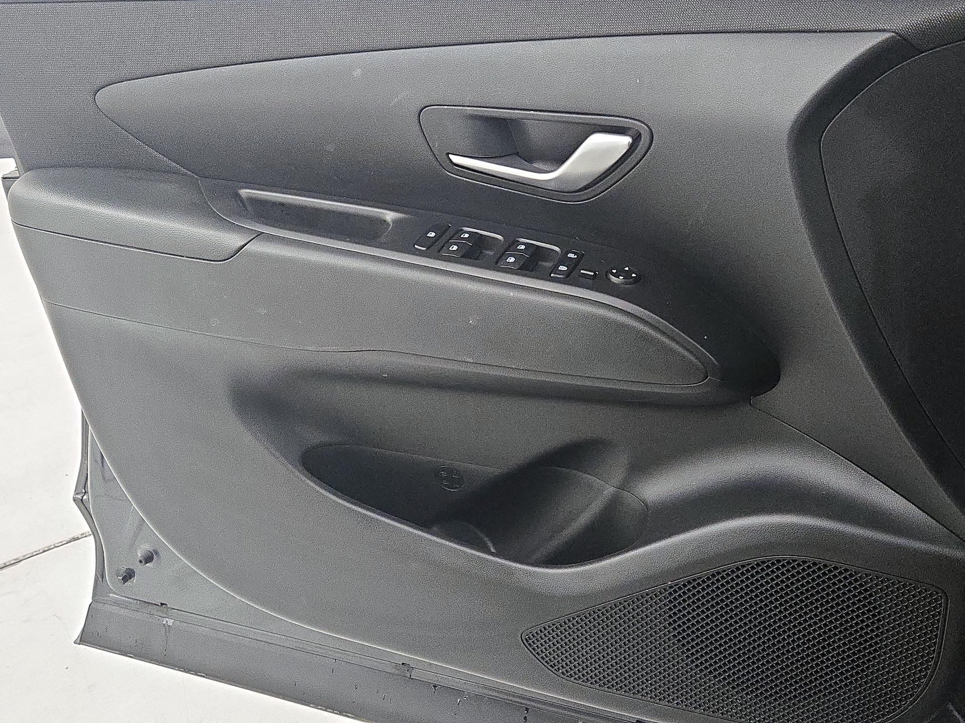 Thumbnail: 2023 Hyundai Tucson - 12