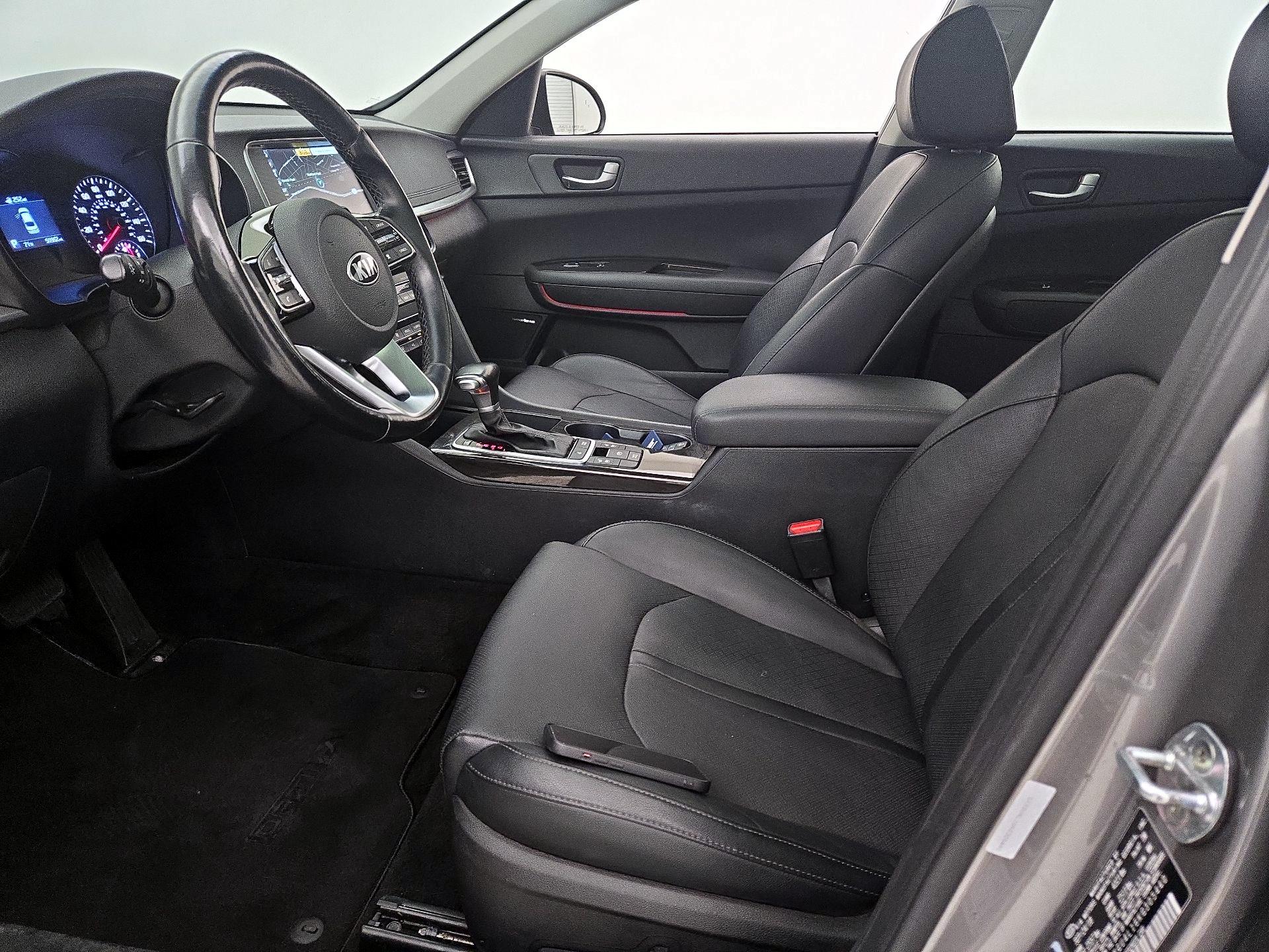 Thumbnail: 2019 Kia Optima - 11