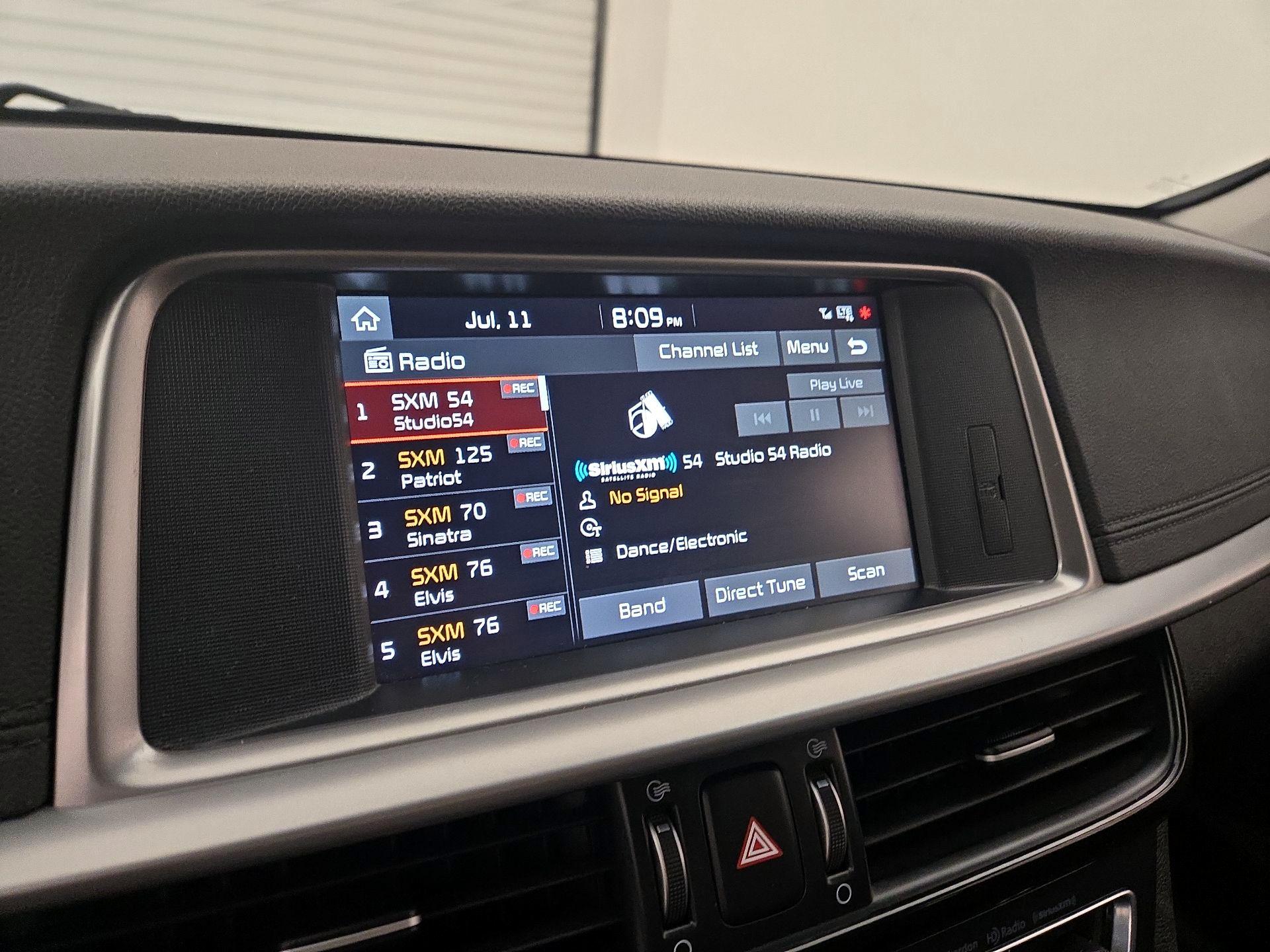 Thumbnail: 2019 Kia Optima - 16