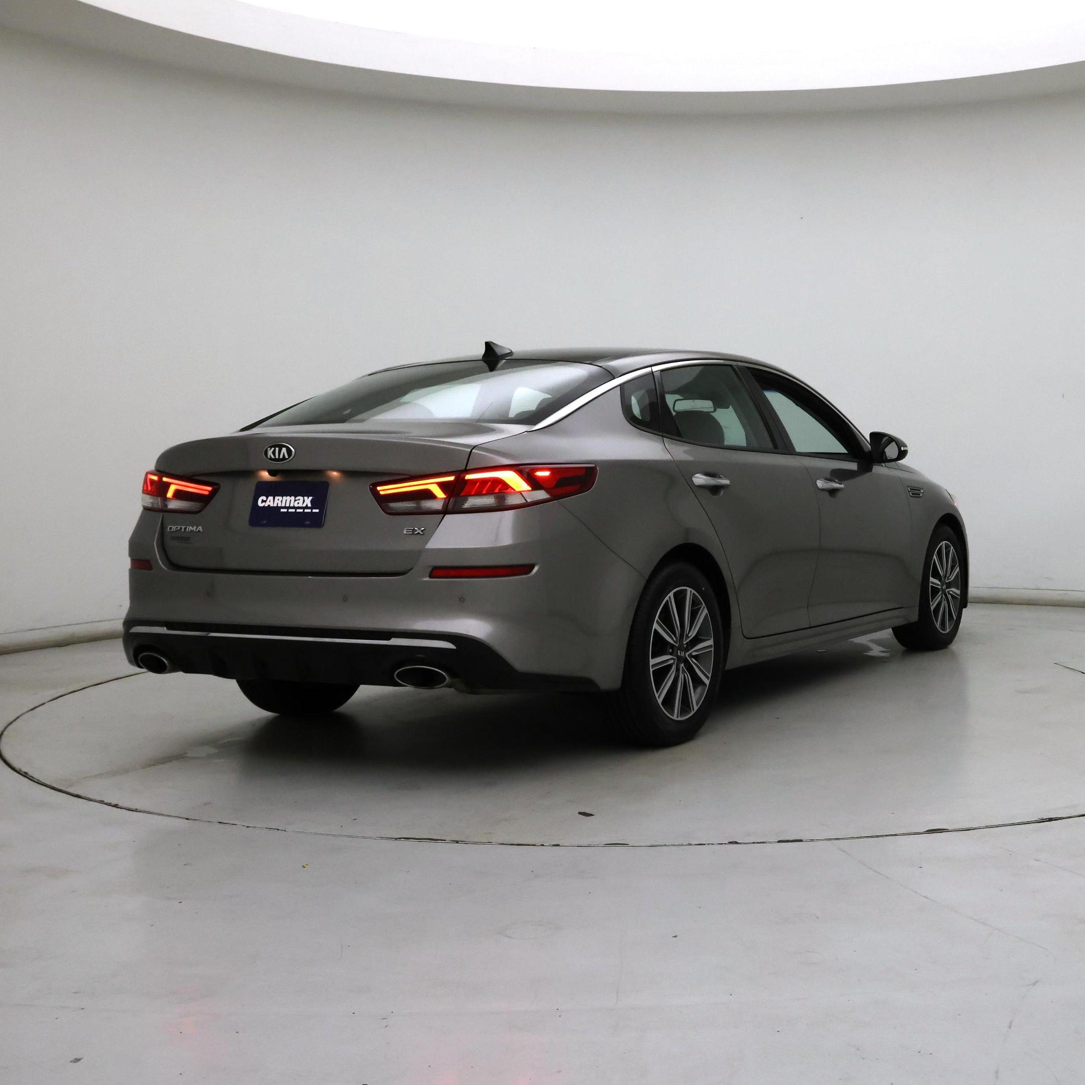 Thumbnail: 2019 Kia Optima - 8