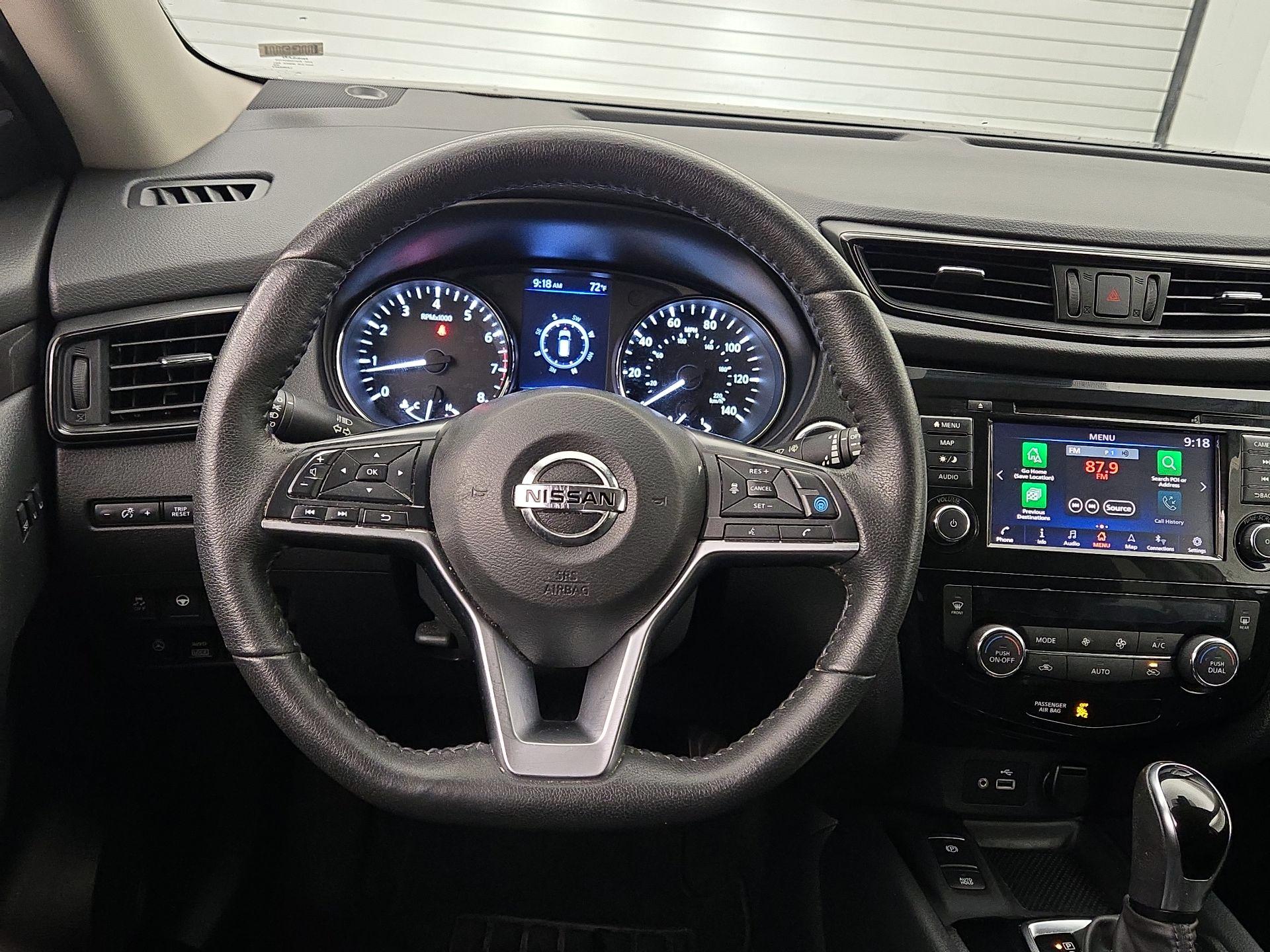 Thumbnail: 2020 Nissan Rogue - 10
