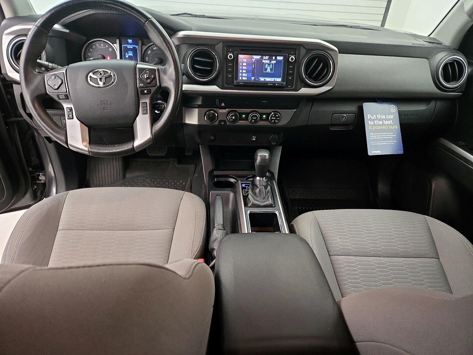 Thumbnail: 2019 Toyota Tacoma - 9