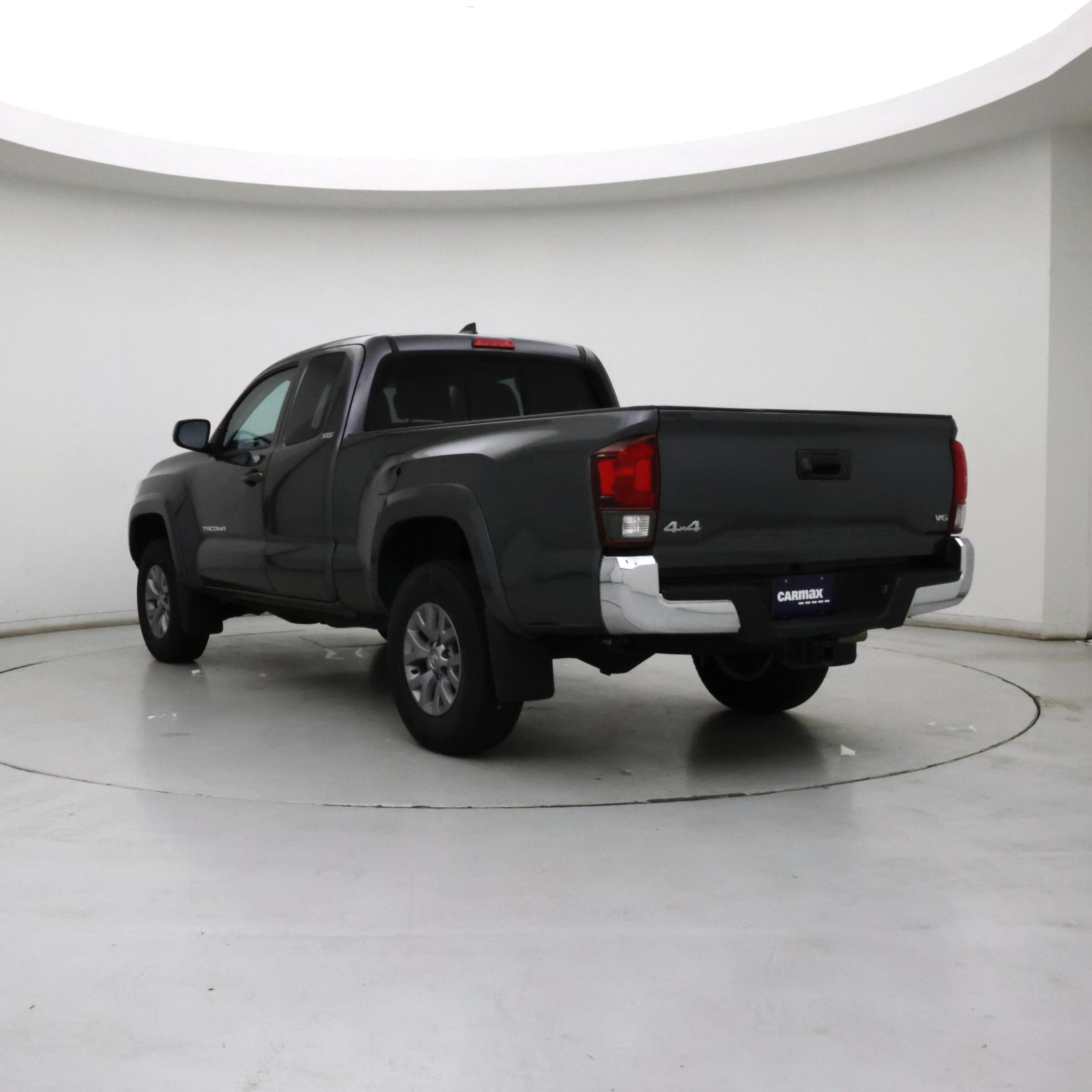 Thumbnail: 2019 Toyota Tacoma - 2