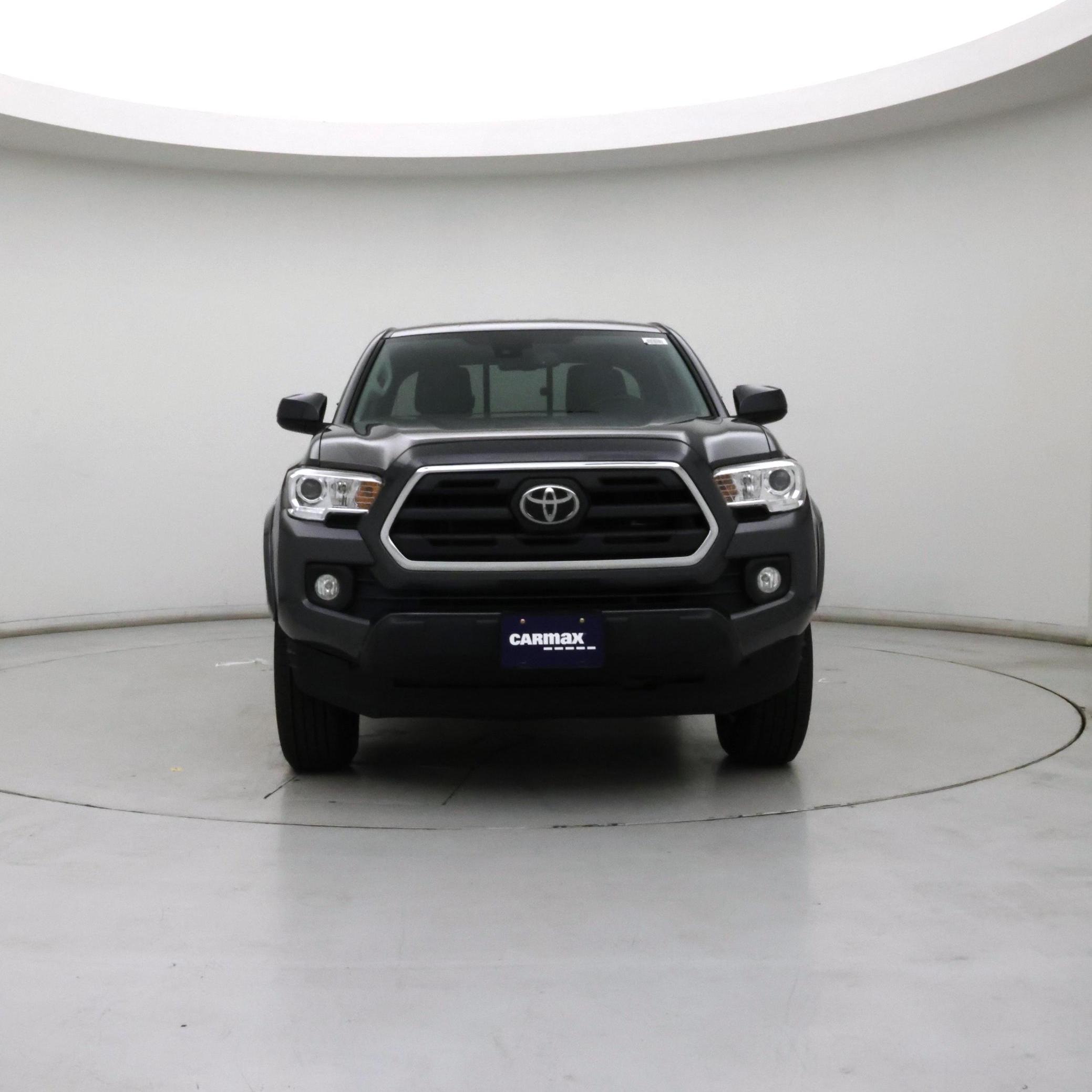 Thumbnail: 2019 Toyota Tacoma - 5