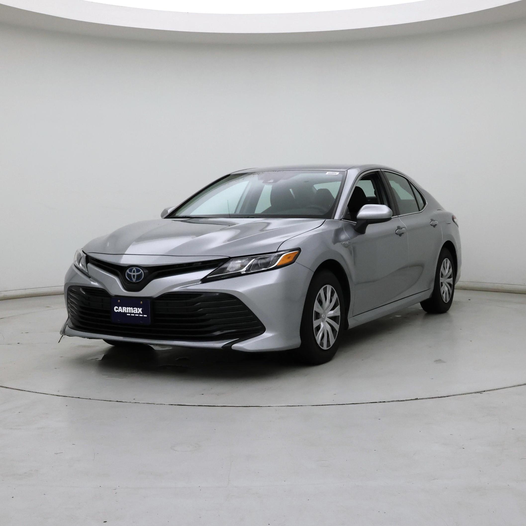 Thumbnail: 2020 Toyota Camry - 4