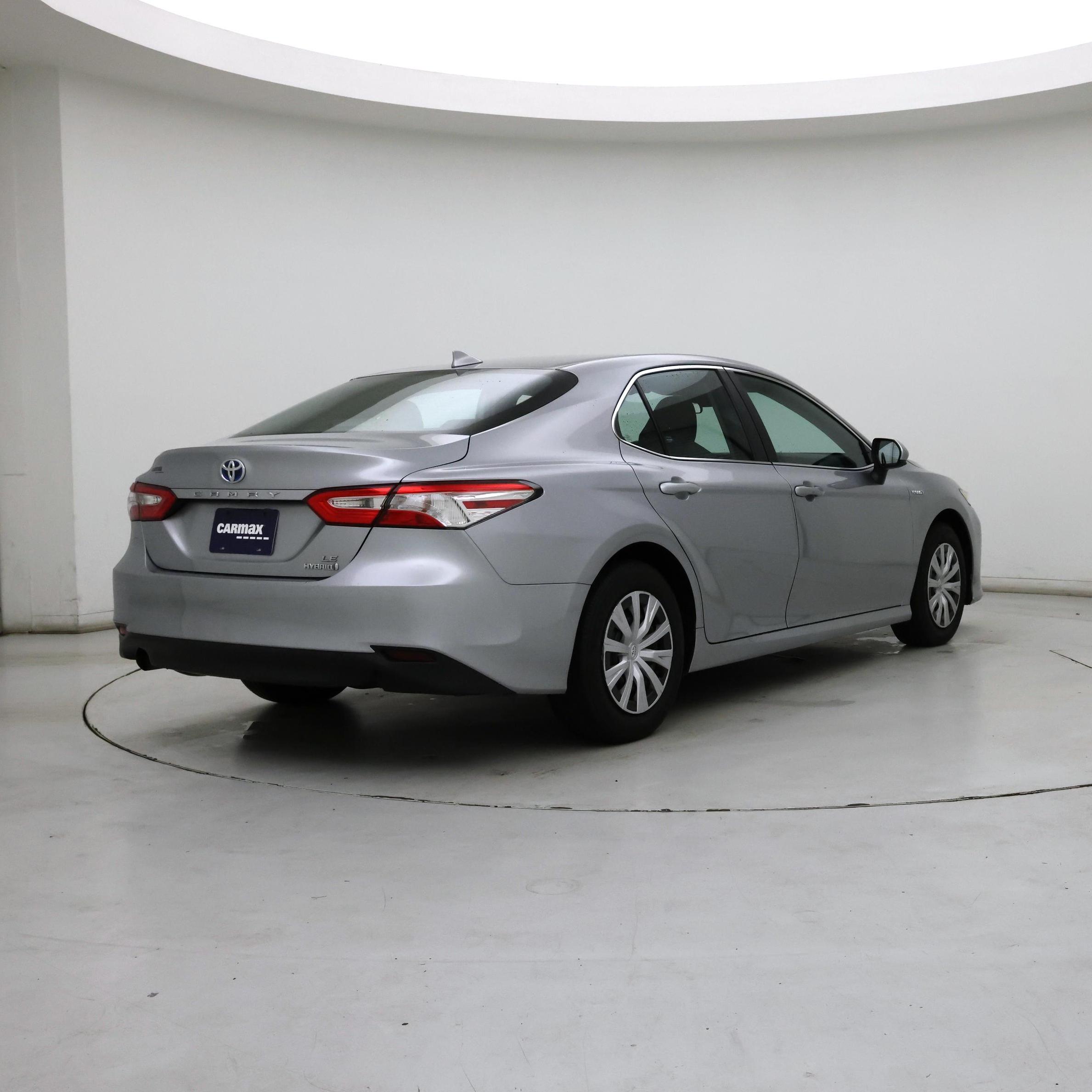 Thumbnail: 2020 Toyota Camry - 8