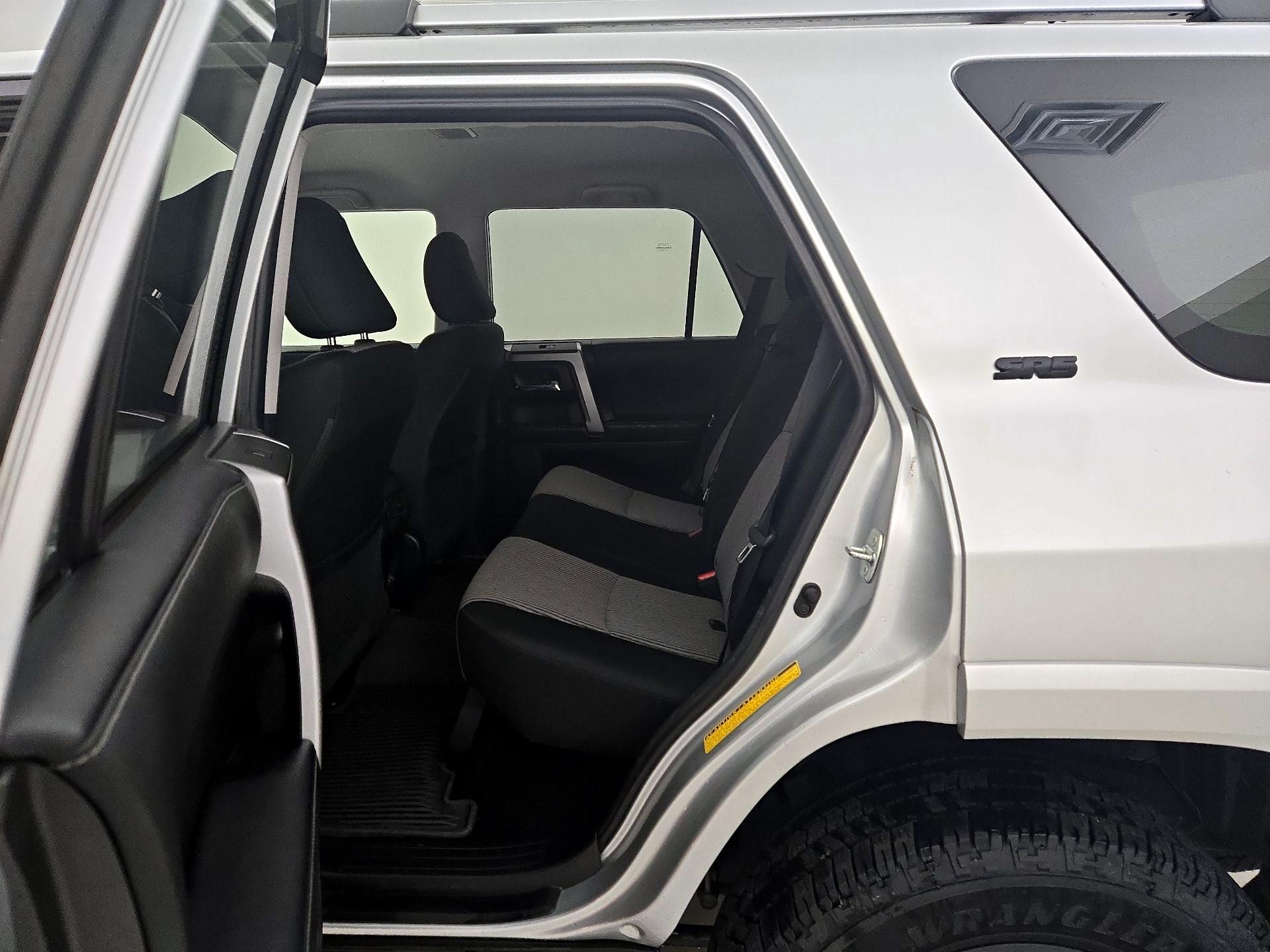 Thumbnail: 2022 Toyota 4Runner - 17