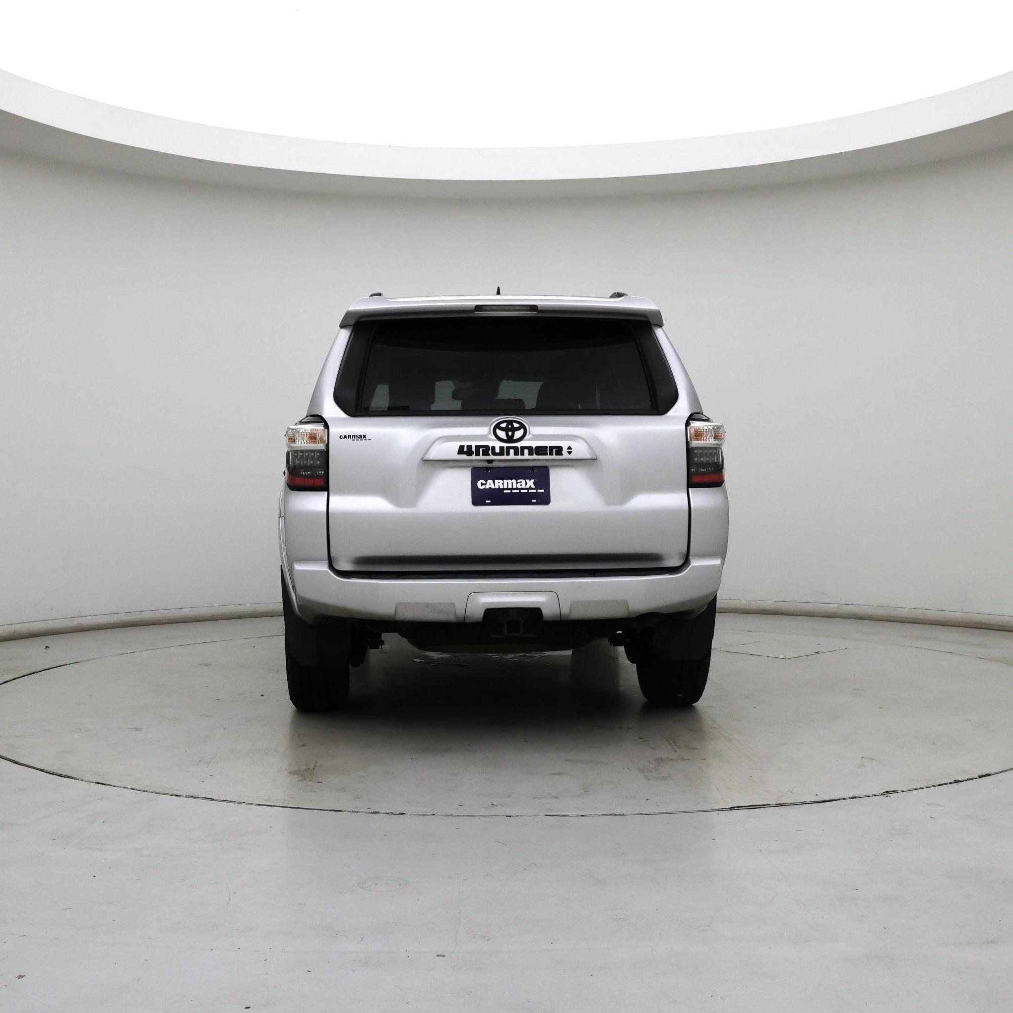 Thumbnail: 2022 Toyota 4Runner - 6
