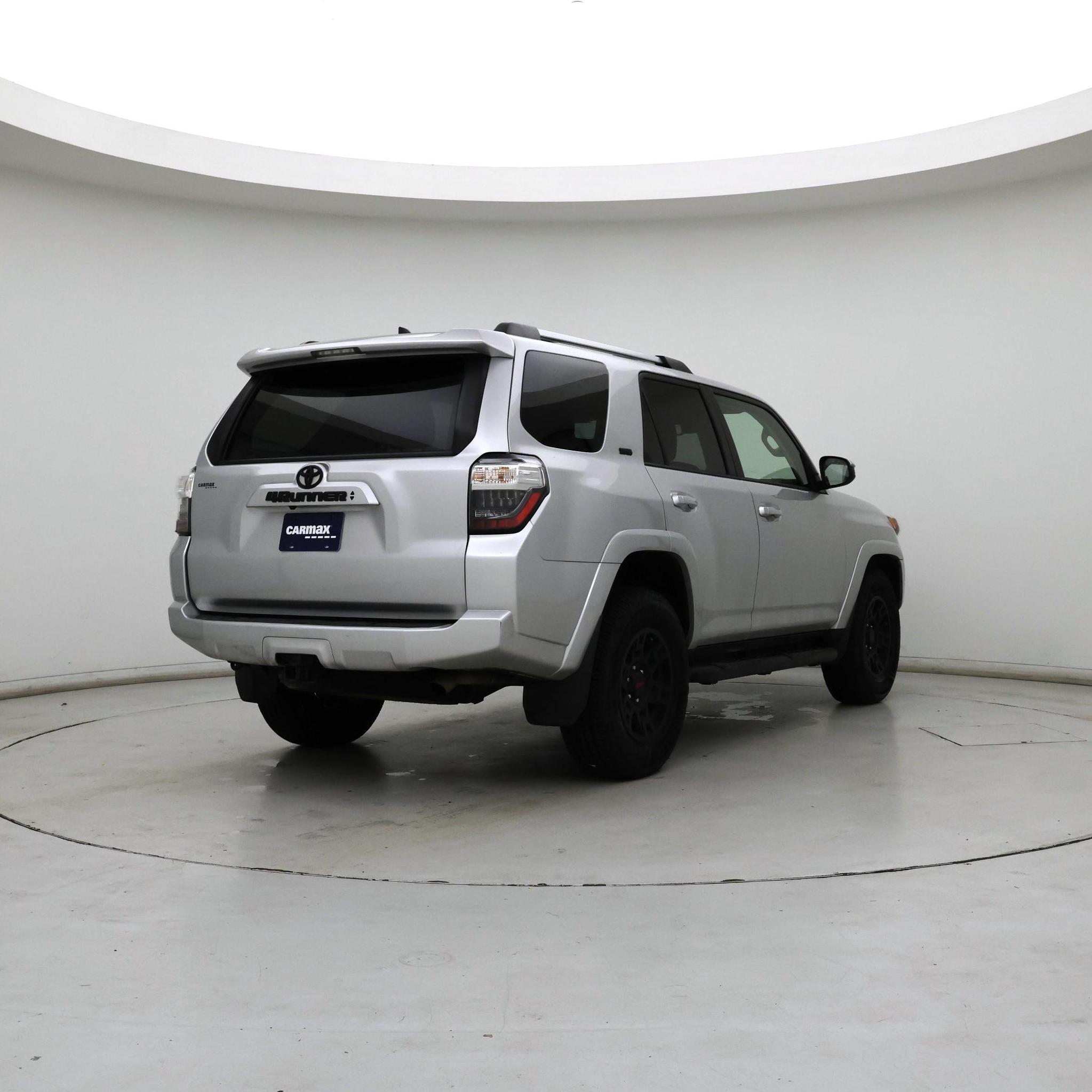 Thumbnail: 2022 Toyota 4Runner - 8