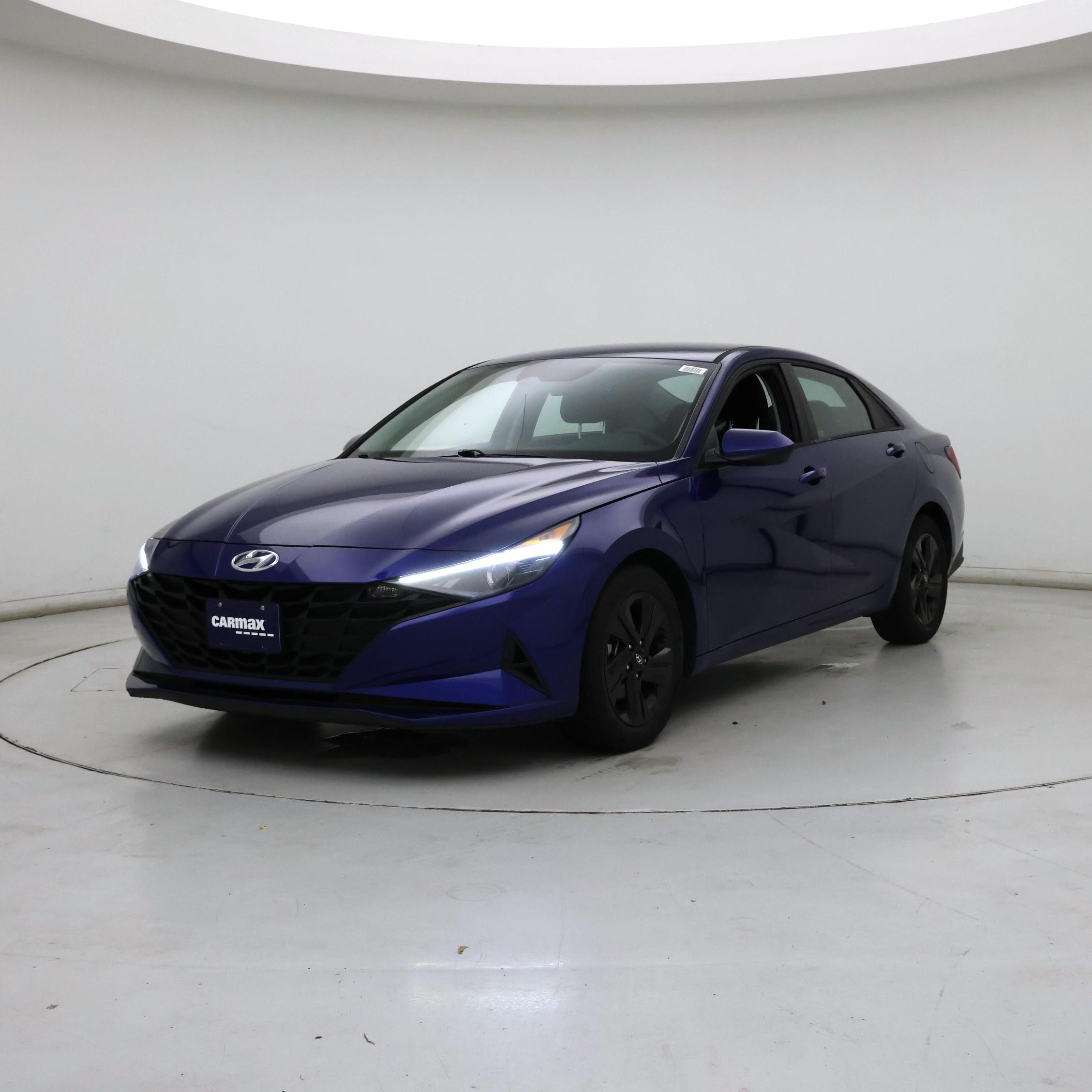 Thumbnail: 2021 Hyundai Elantra - 4
