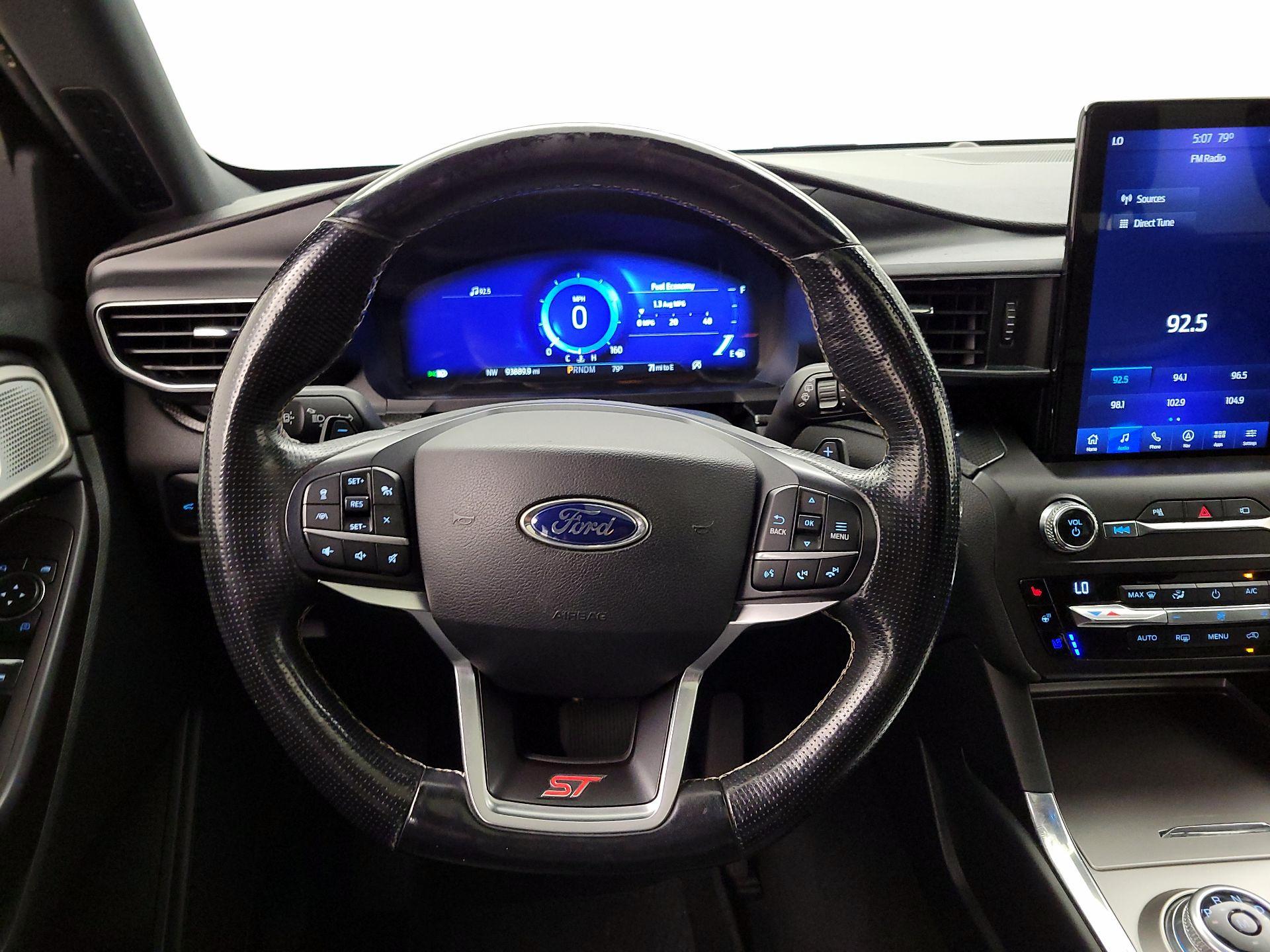 Thumbnail: 2020 Ford Explorer - 10